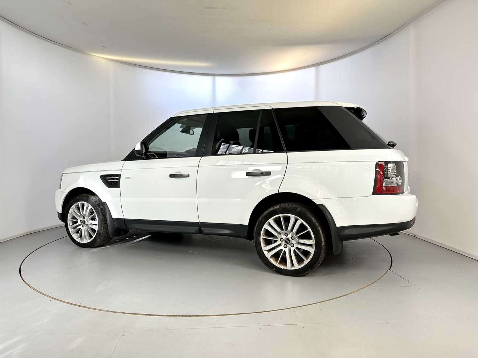 2010 Land Rover Range Rover Sport - Image 6 of 34