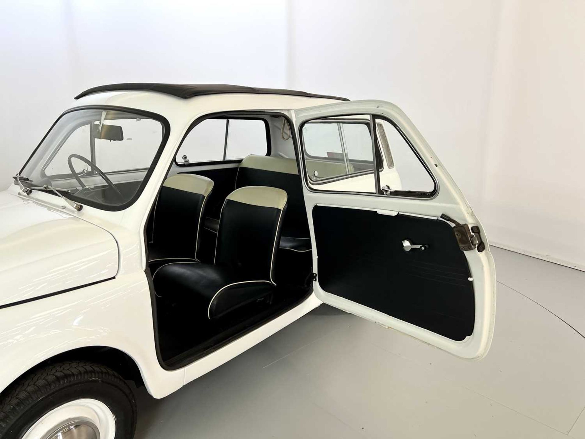 1963 Fiat 500 Giardiniera - Image 25 of 31