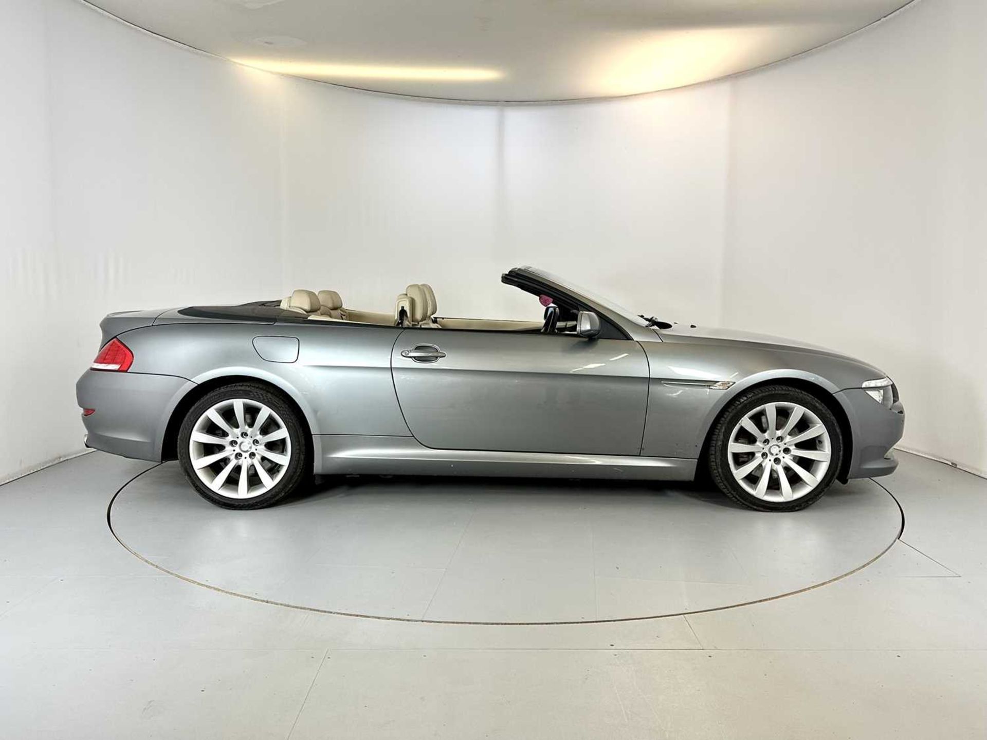 2007 BMW 650i - Image 11 of 29