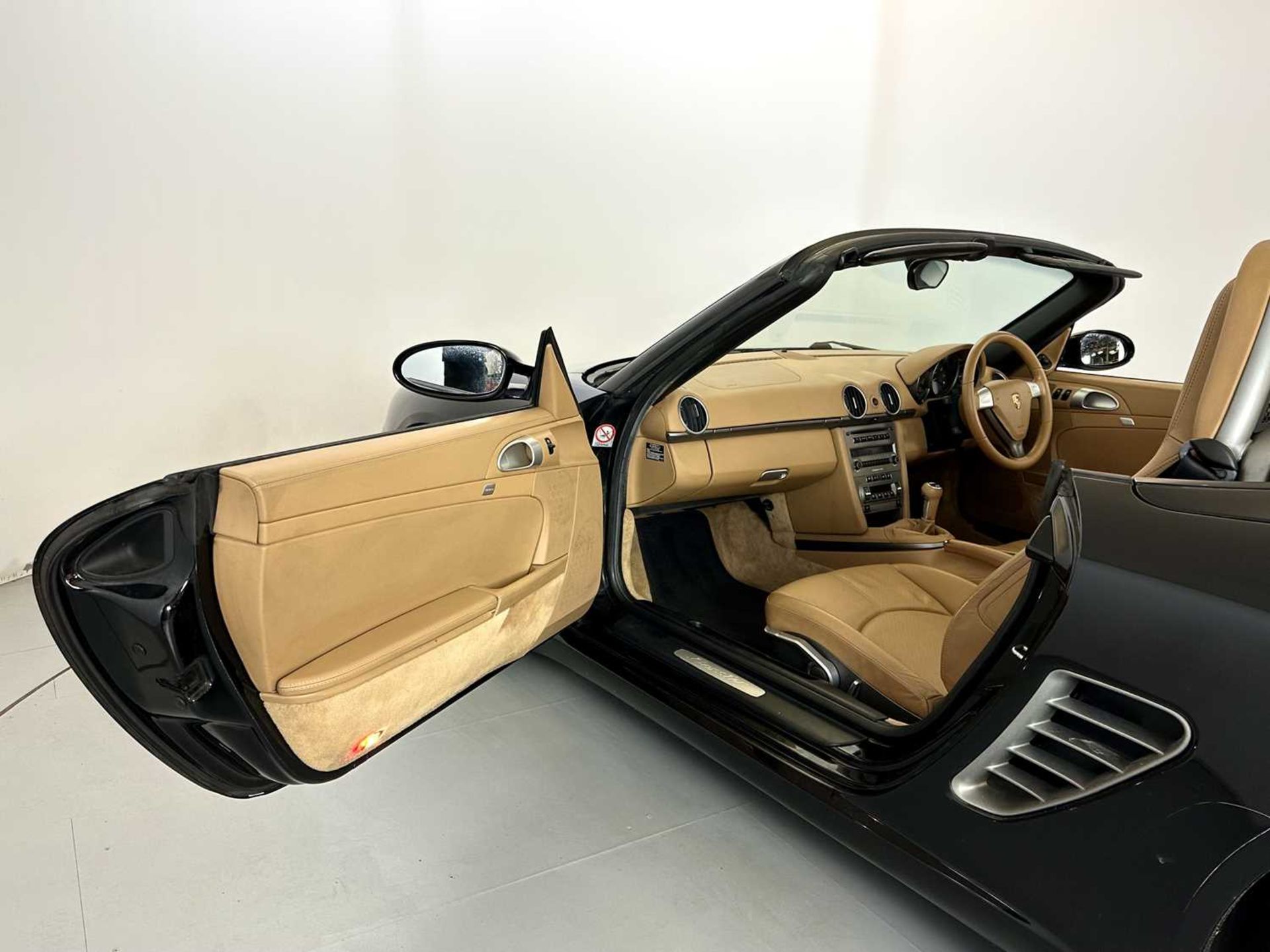 2005 Porsche Boxster - Image 20 of 28