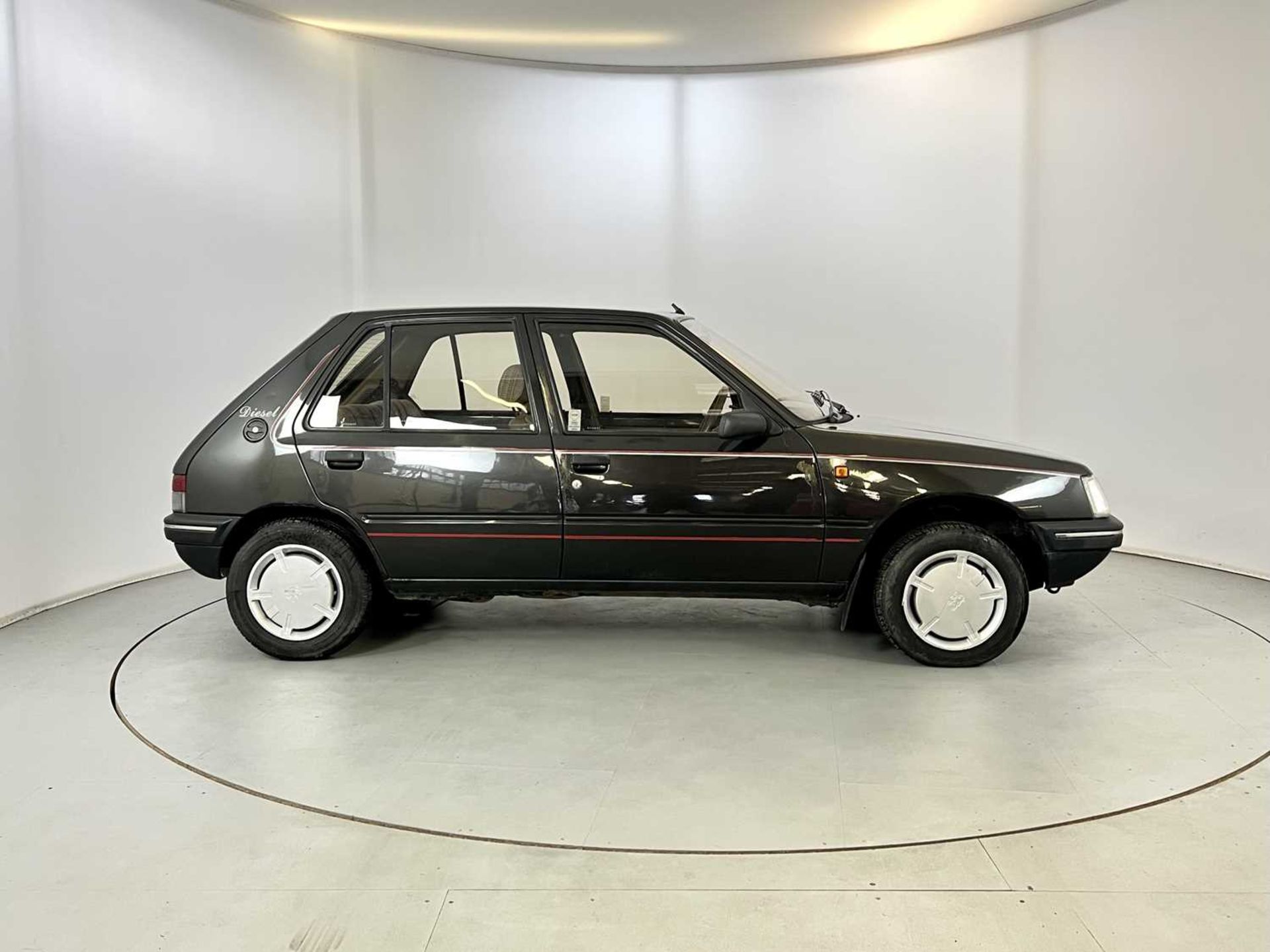 1990 Peugeot 205 GRD - Image 11 of 33