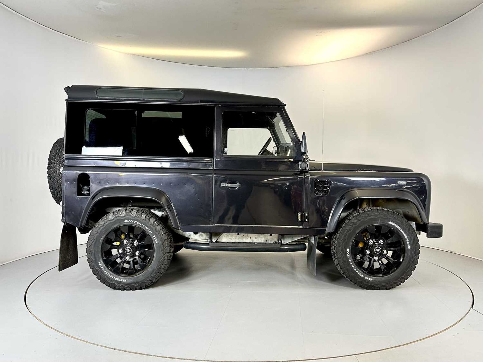 2005 Land Rover Defender V8 By Outlander - Image 11 of 30