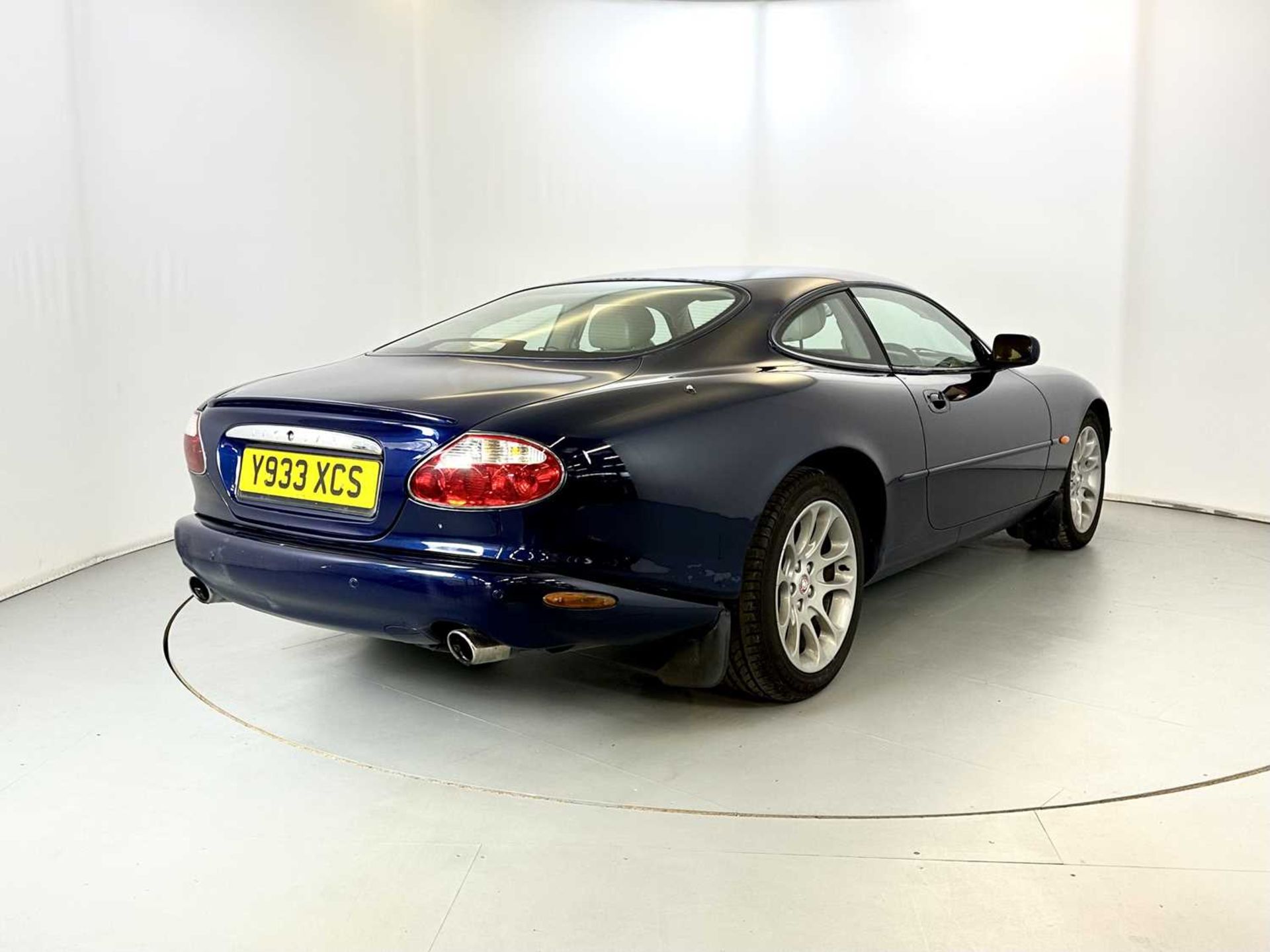 2001 Jaguar XKR - Image 9 of 29