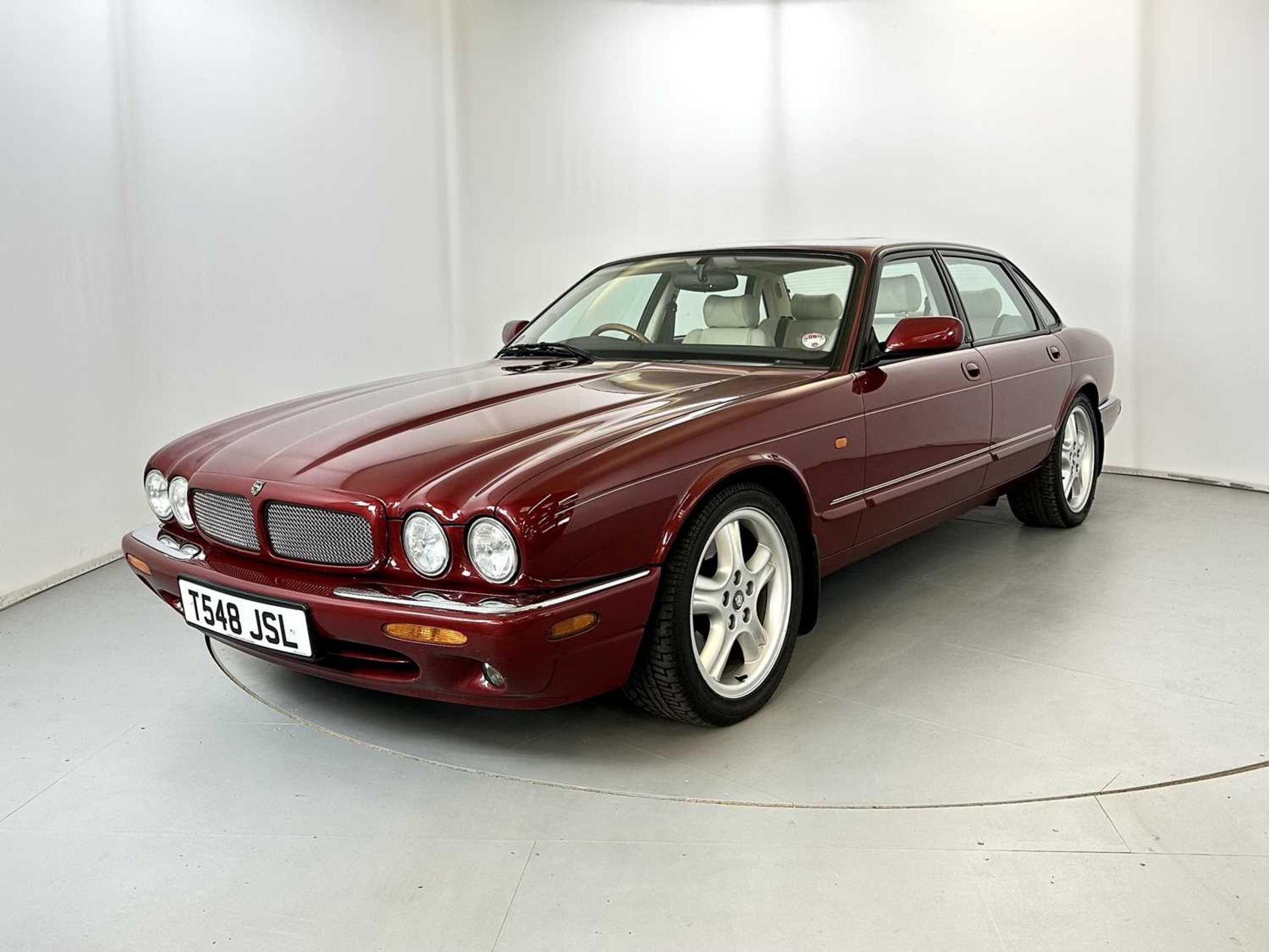 1999 Jaguar XJR - Image 3 of 35