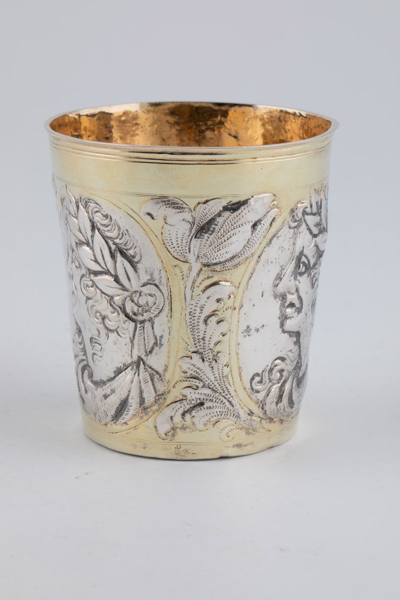 Small baroque cup - Image 2 of 4