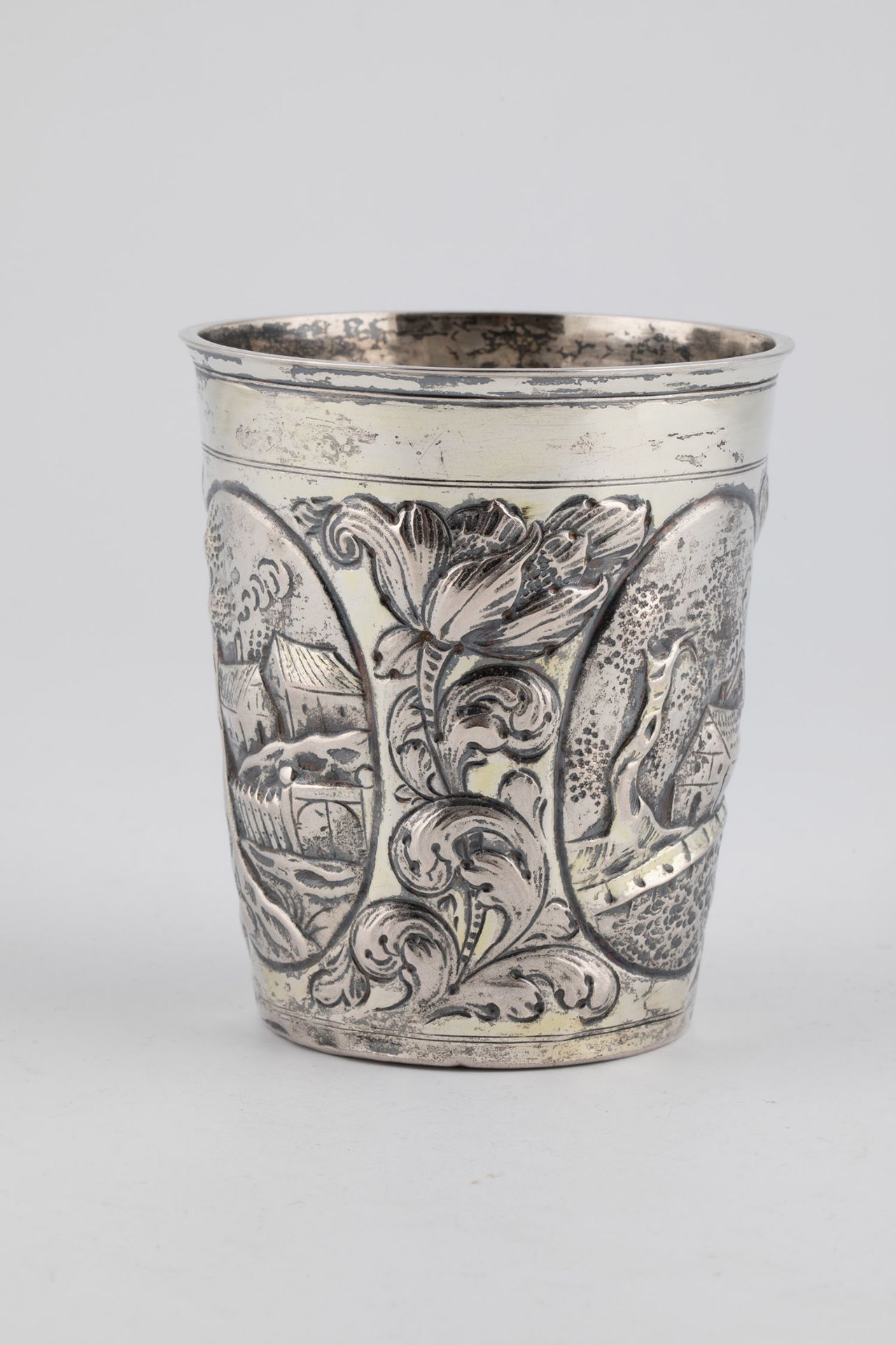 Baroque cup - Image 2 of 6