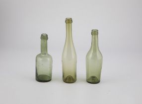 Drei Flaschen