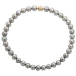 Tahitian pearl necklace with decorative clasp