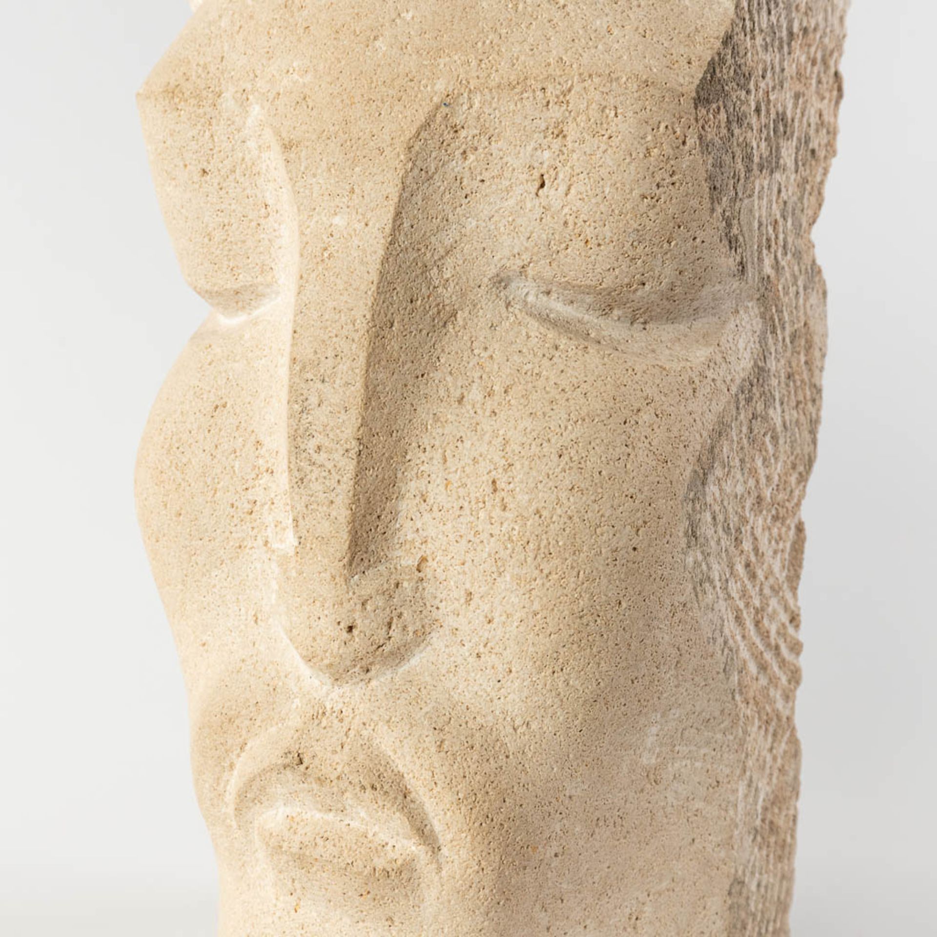 Gérard HOLMENS (1934-1995) 'Head' sculptured stone. 1959 (L:20 x W:17,5 x H:38 cm) - Bild 9 aus 12