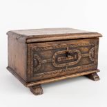 An antique 'Treasure/Money Chest', sculptured oak. 18th C. (L:23 x W:33 x H:19 cm)