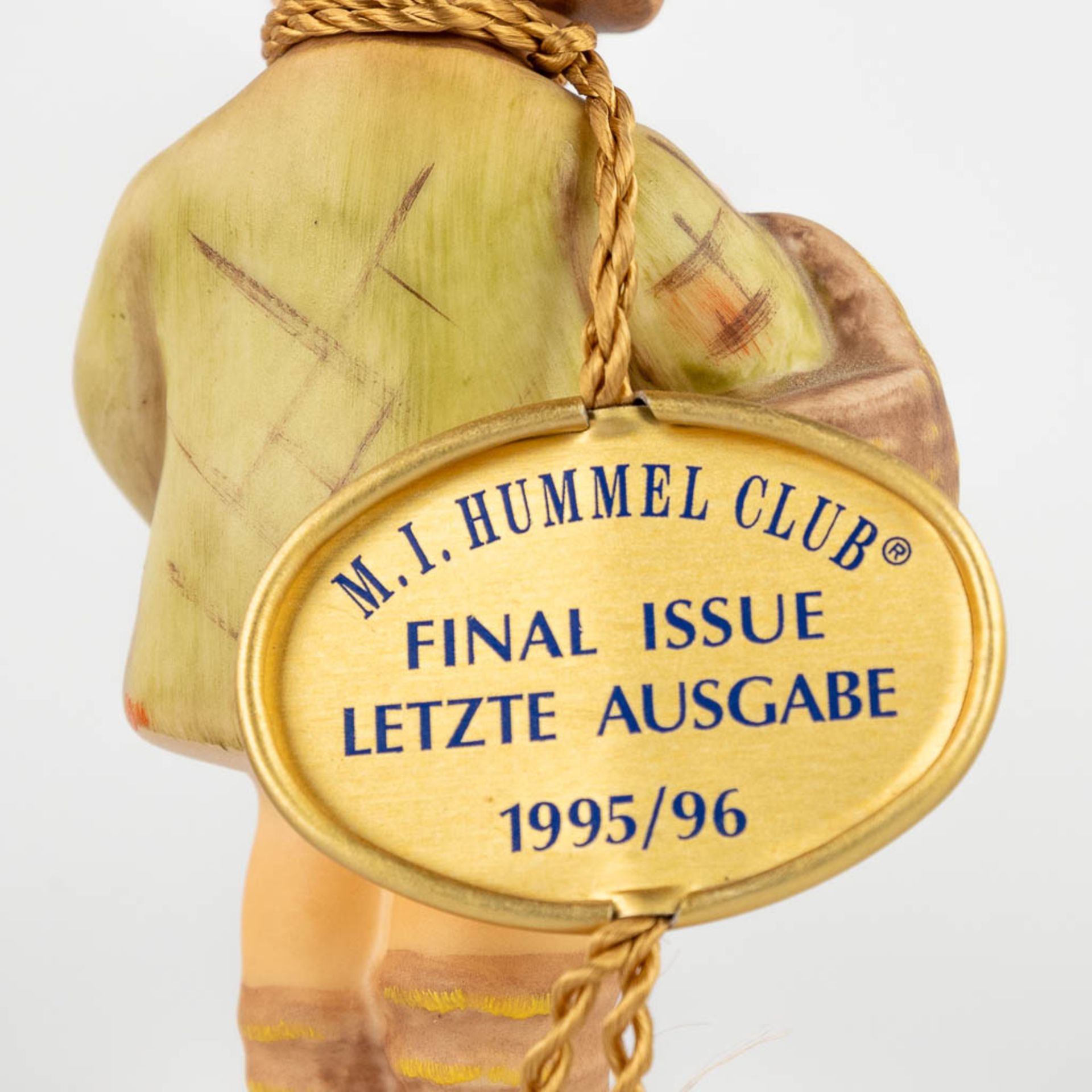 Hummel, a set of 13 small figurines. (H:12,5 cm) - Image 19 of 19