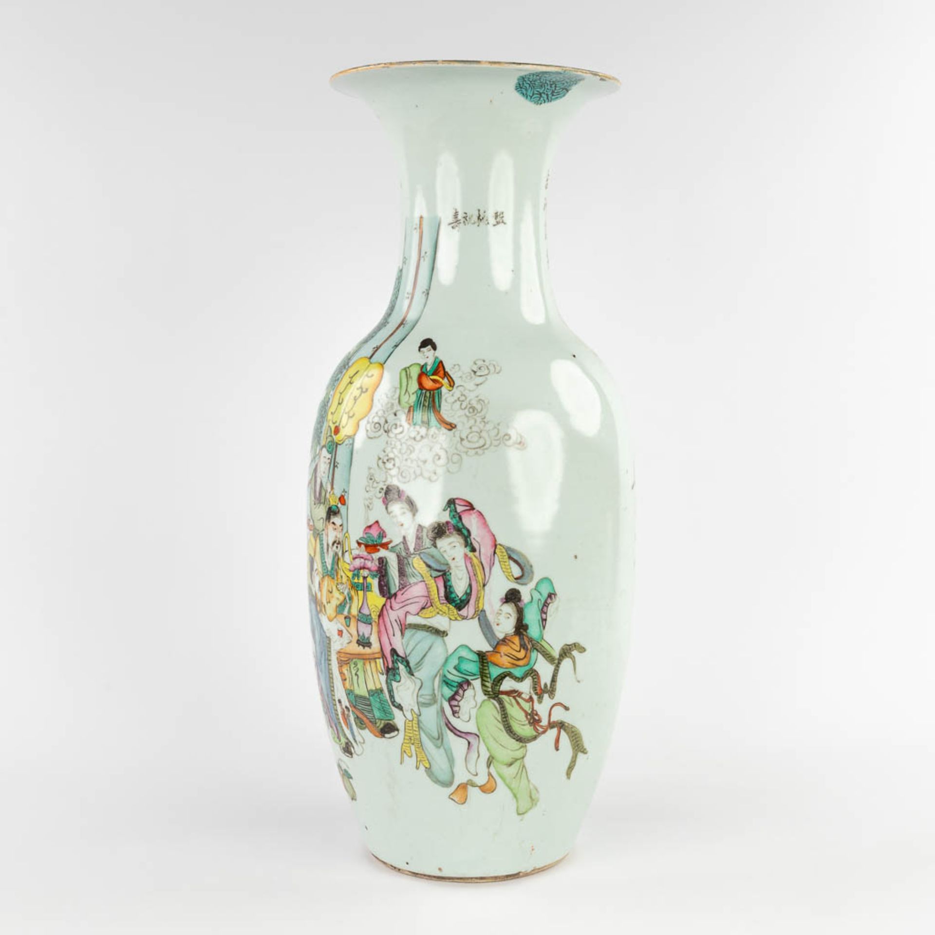 A Chinese vase, decorated with ladies and an emperor. 19th/20th C. (H:57 x D:23 cm) - Image 6 of 14