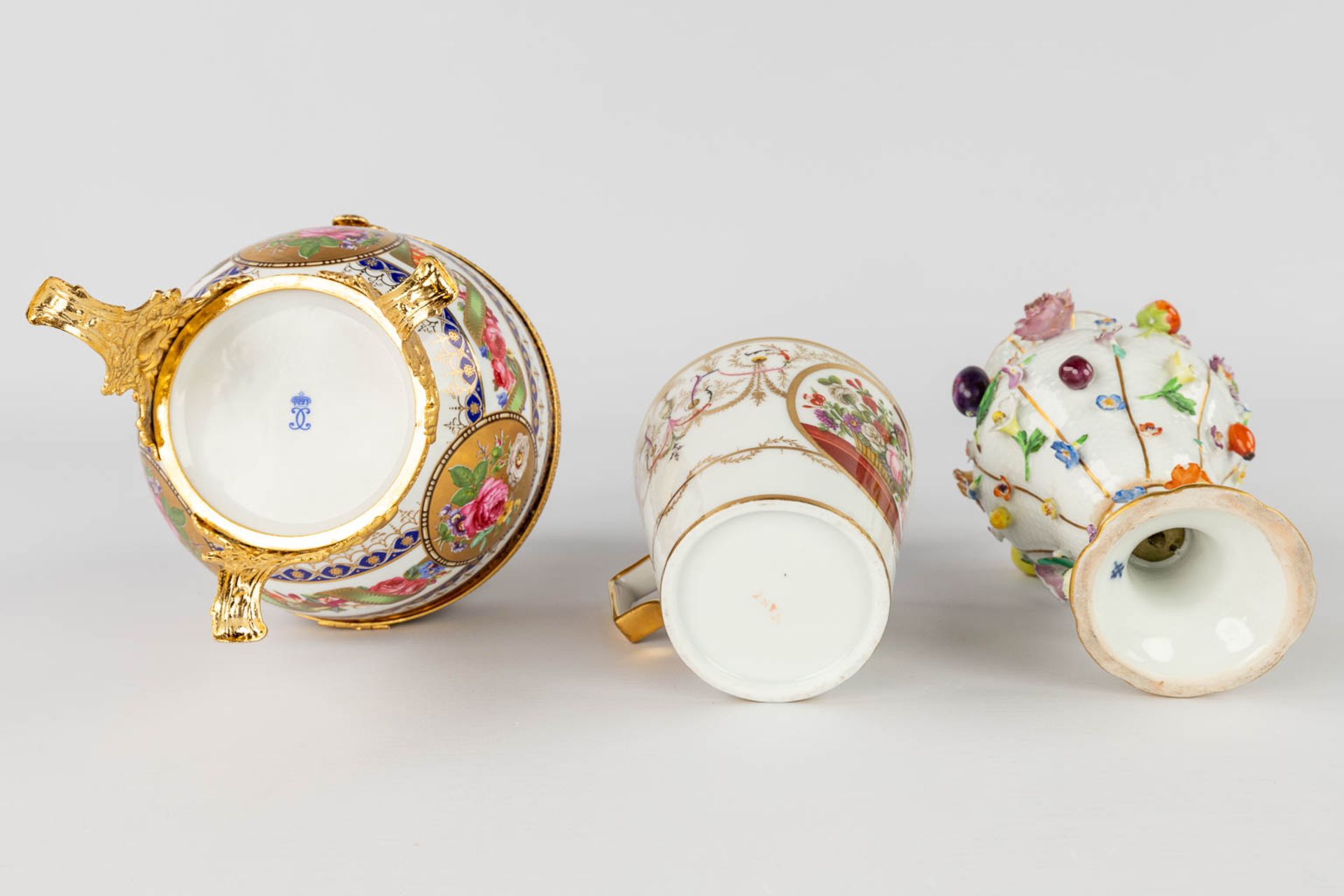 A large collection of porcelain items and table accessories of multiple marks. 19th and 20th C. (H:2 - Image 29 of 36