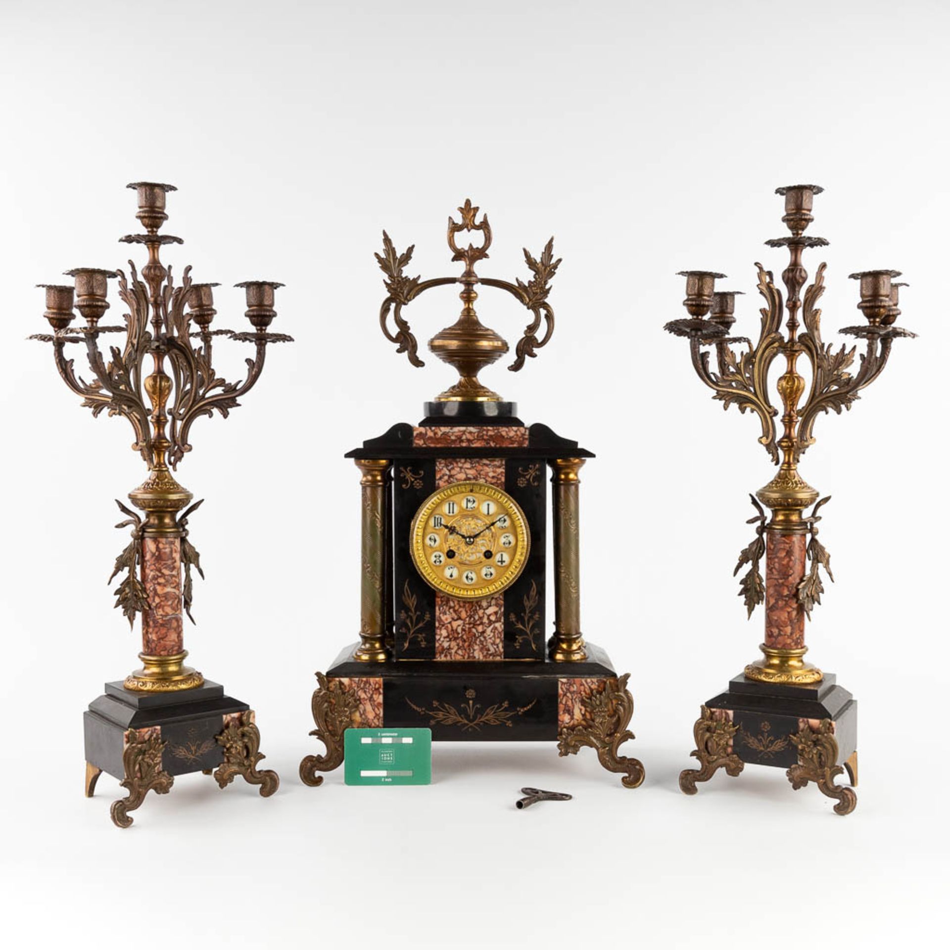 A three-piece mantle garniture, marble and bronze. Circa 1900. (L:16 x W:34 x H:59 cm) - Image 2 of 15