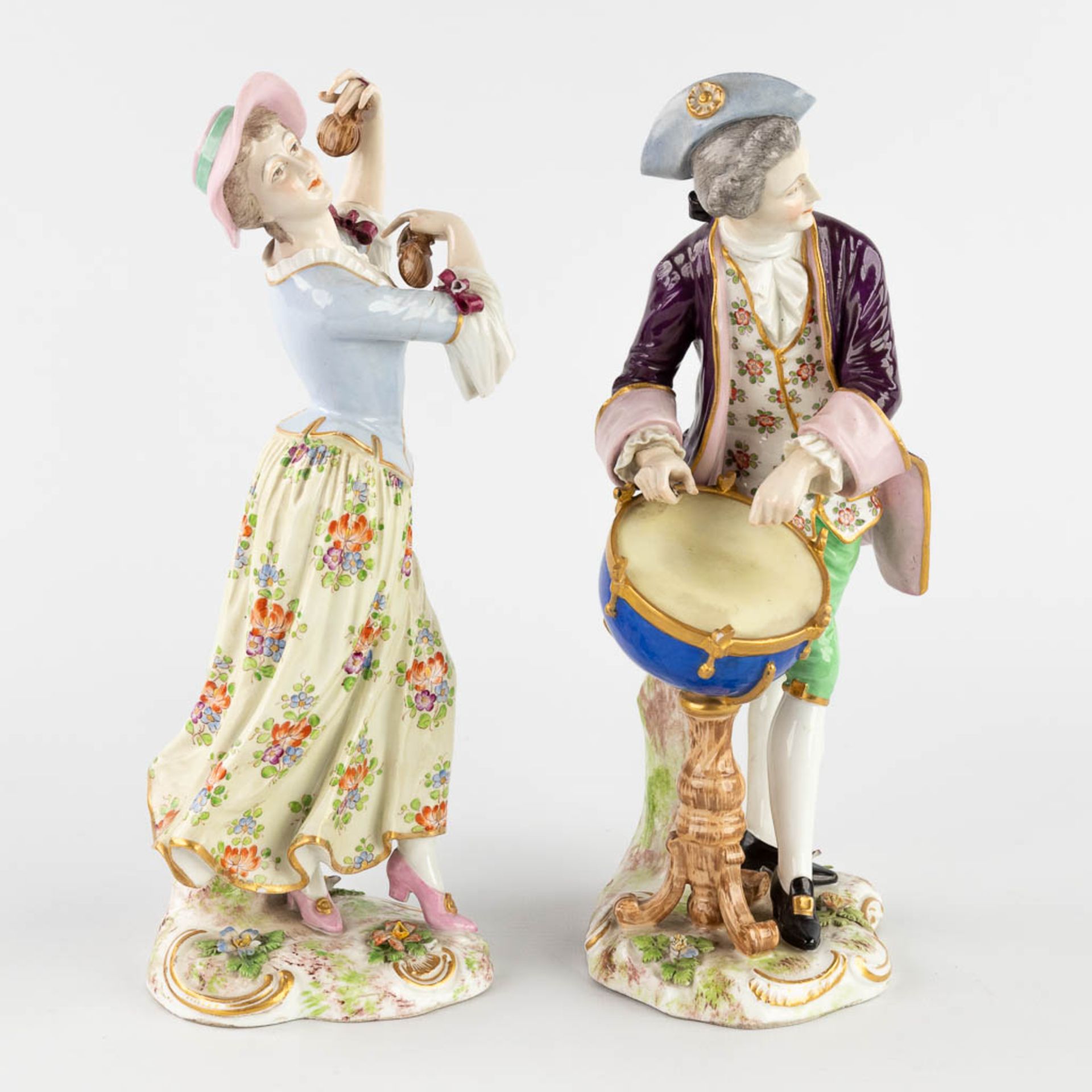 Meissen Porcelain mark, a dancing and musical couple. 19th C. (L:10 x W:14 x H:26 cm) - Image 18 of 20