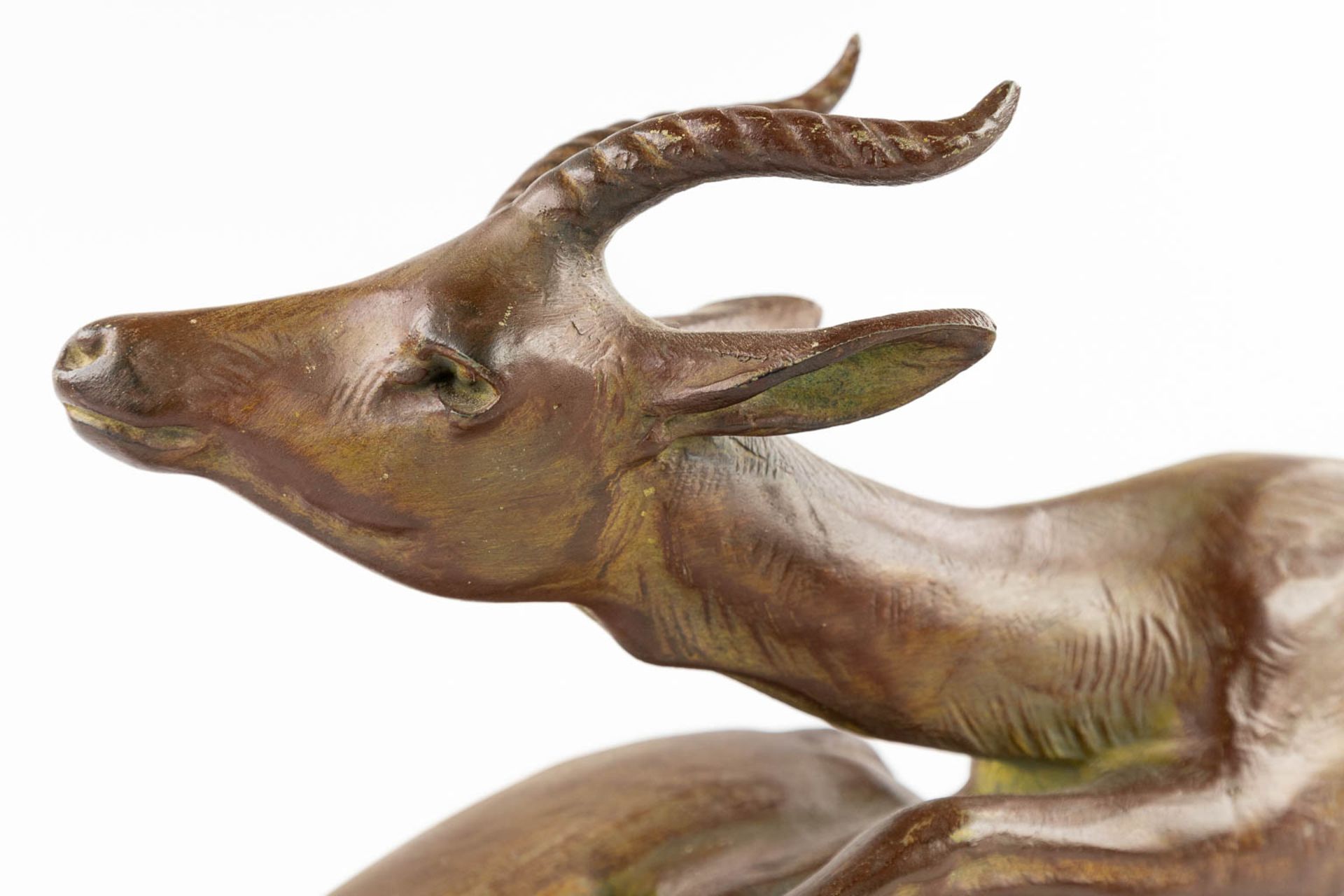 Two running deer, spelter on an onyx base, Art Deco. (L:11 x W:66 x H:31 cm) - Image 9 of 11