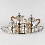Delheid, a 4-piece coffee and tea service, a serving tray, silver. 4611g. (L:37 x W:59 x H:24 cm)