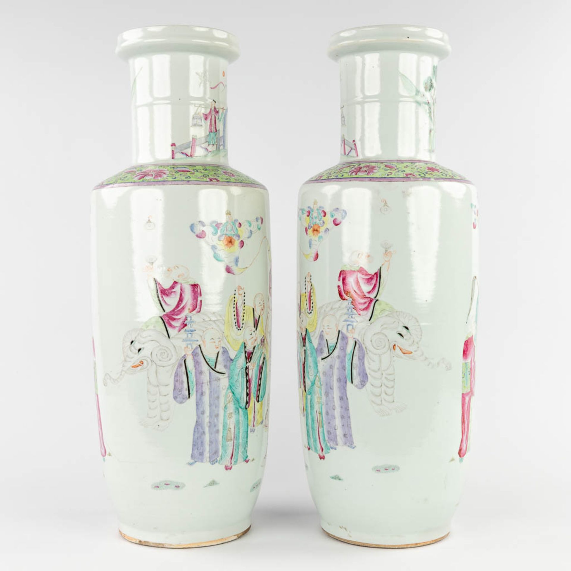 A pair of Chinese Famille Rose vases, decorated with wise men. 19th/20th C. (H:61 x D:21 cm) - Image 5 of 18