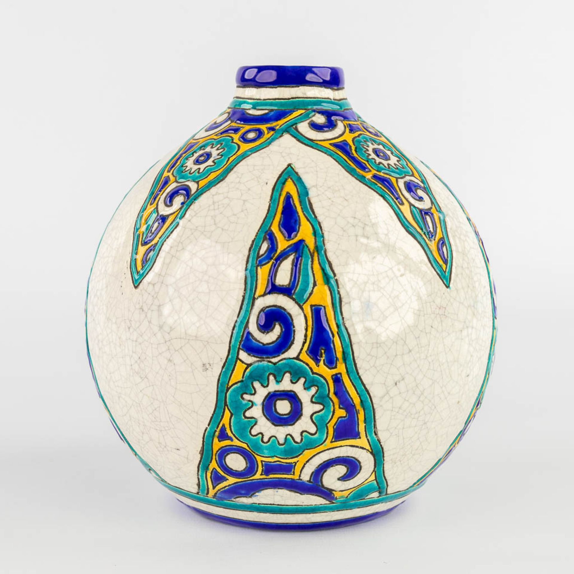 Boch Keramis, a faience vase, art deco. (H:18 x D:17 cm) - Image 4 of 12