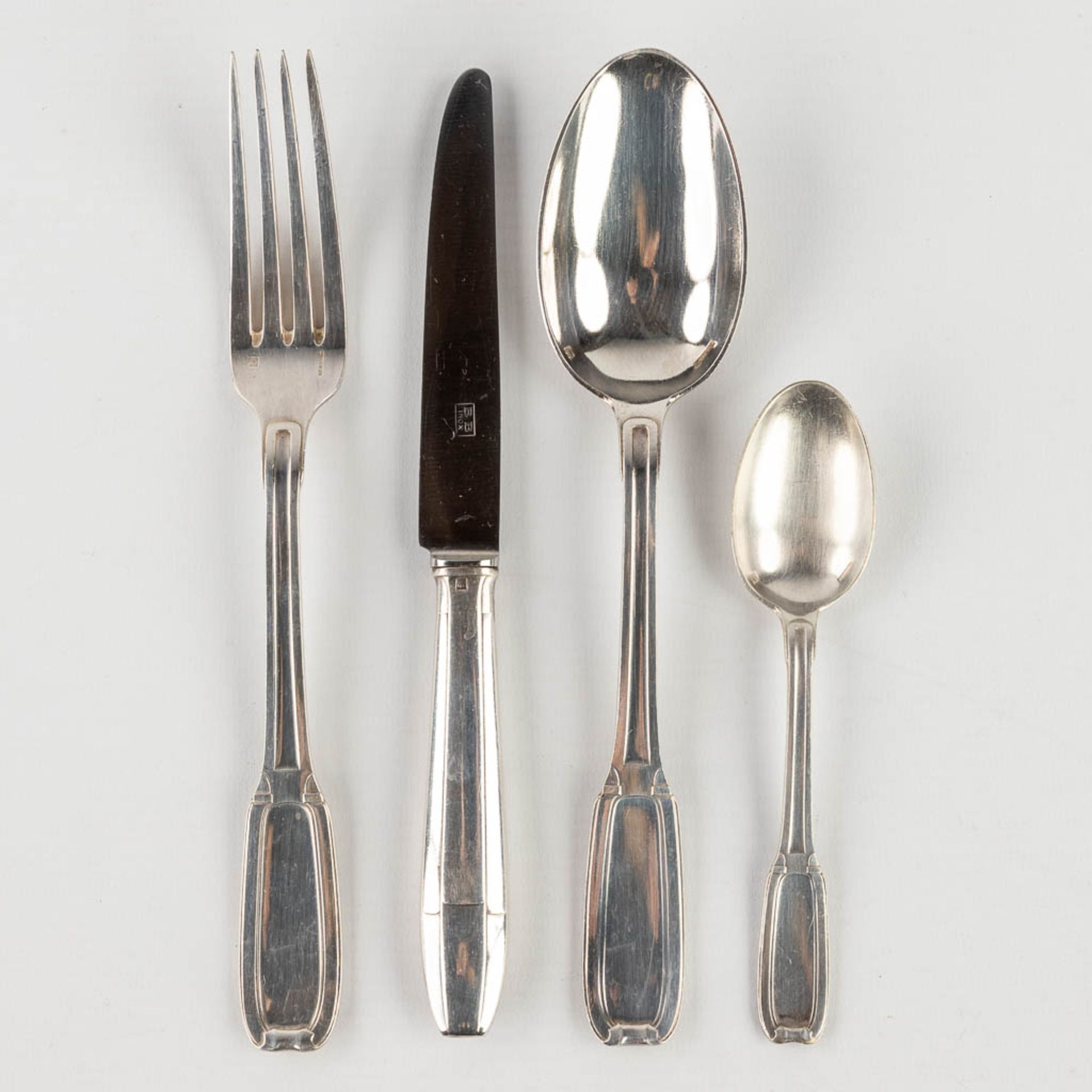 Two Ecrins with silver spoons, added 1 Ecrin with pieces of silver-plated cutlery marked Boulinger. - Image 4 of 18
