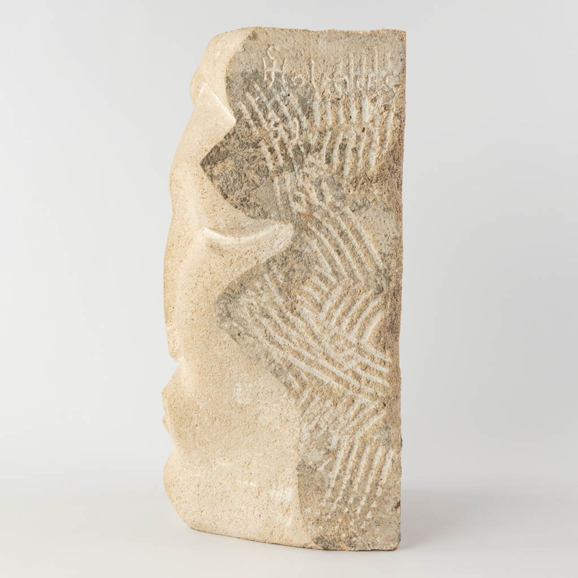 Gérard HOLMENS (1934-1995) 'Head' sculptured stone. 1959 (L:20 x W:17,5 x H:38 cm) - Bild 6 aus 12