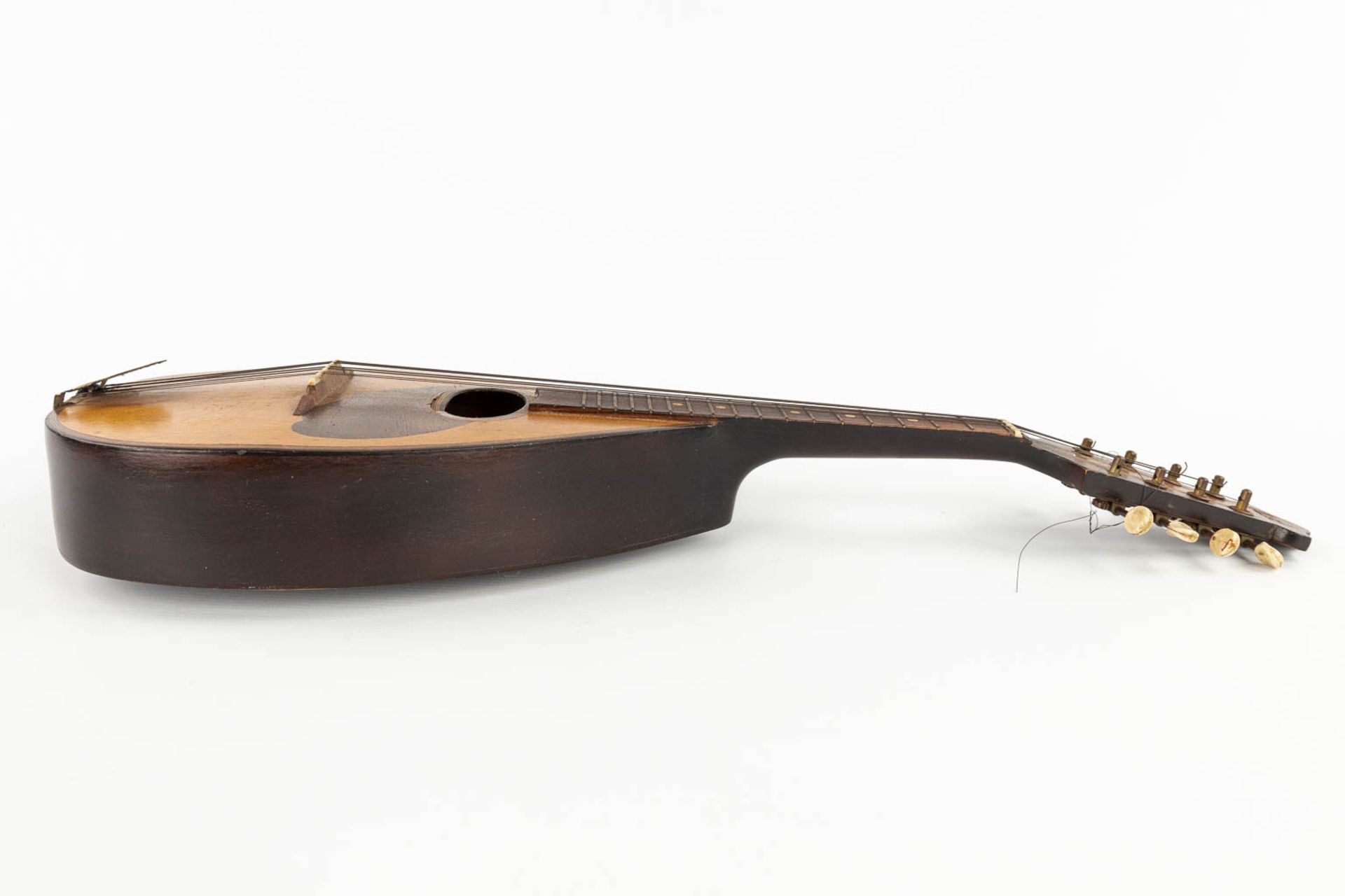 Two mandolines, of which one is marked Fratelli Umberto. (L:20 x W:60 x H:14 cm) - Image 20 of 20