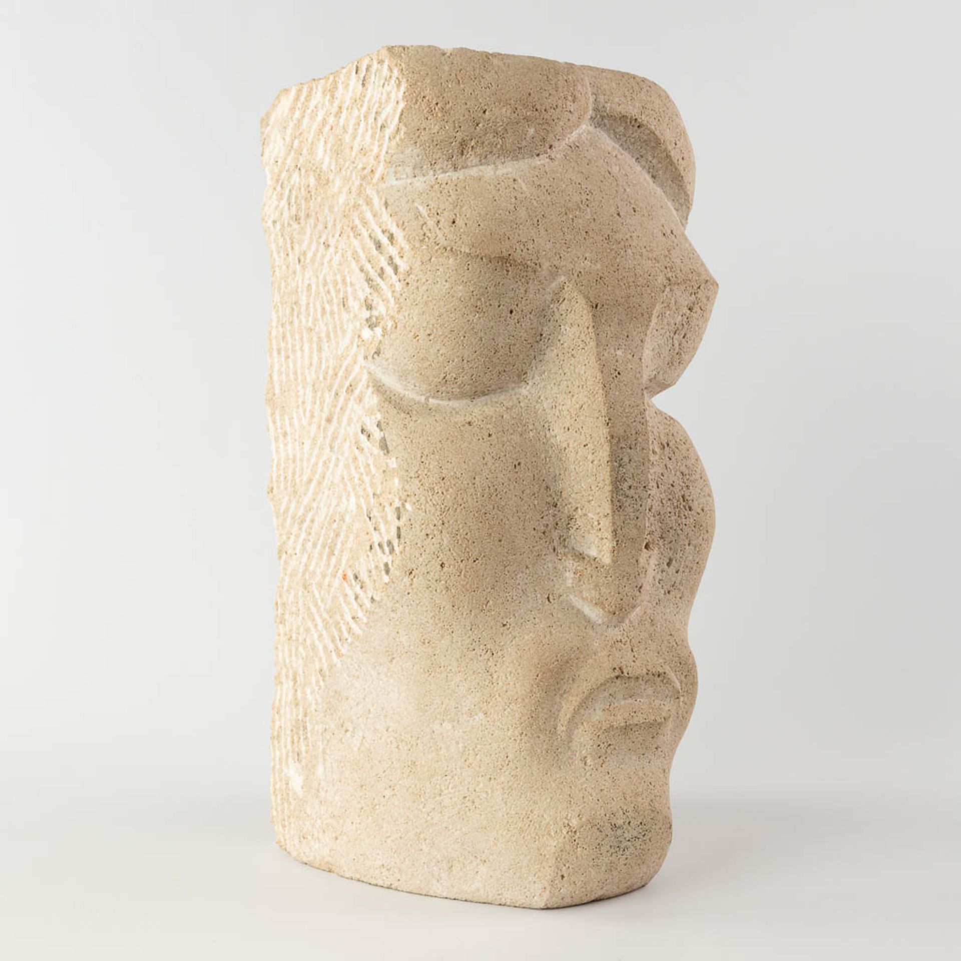 Gérard HOLMENS (1934-1995) 'Head' sculptured stone. 1959 (L:20 x W:17,5 x H:38 cm) - Bild 3 aus 12