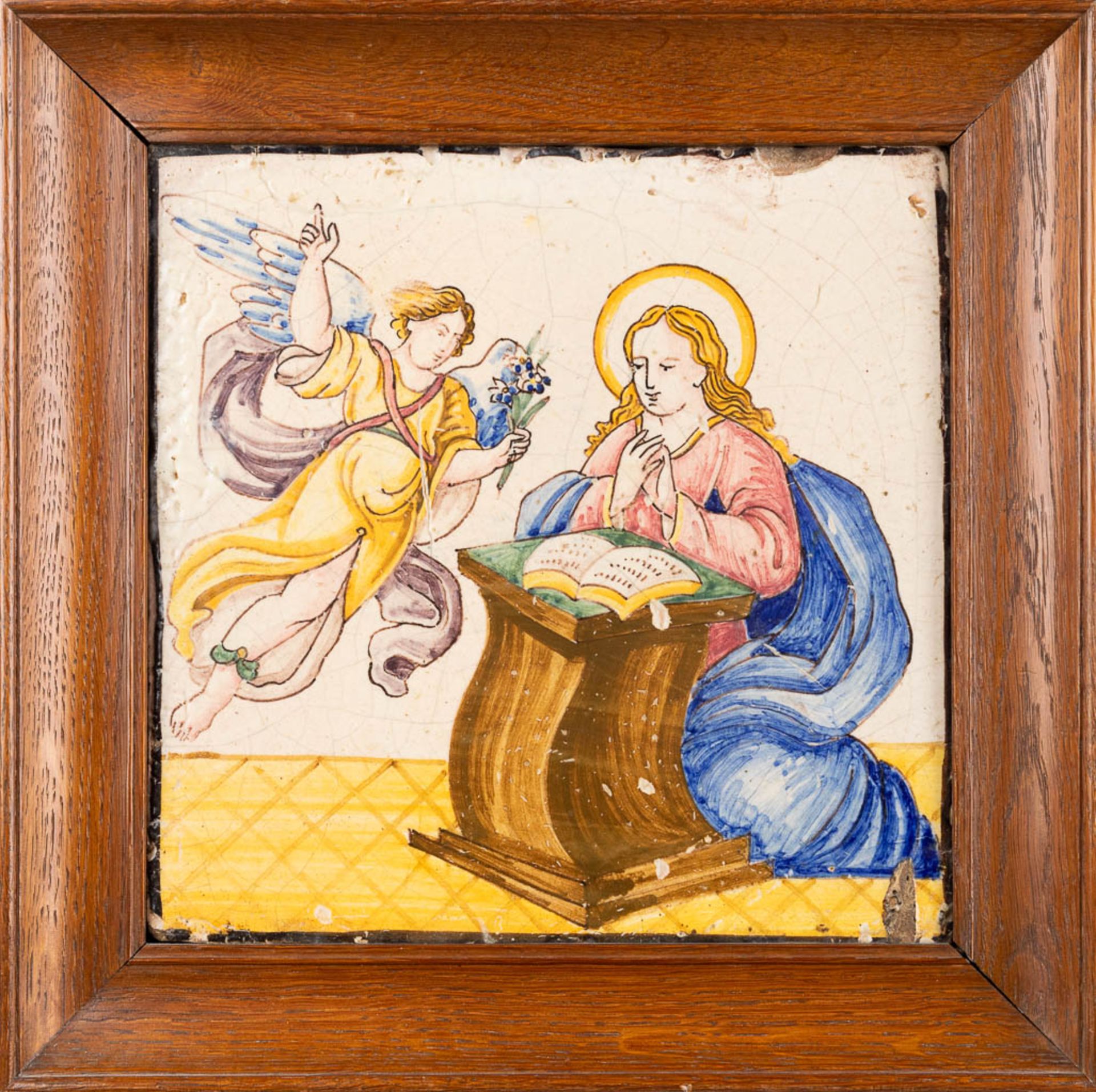 An antique framed tile, 'The Annunciation' by Archangel Gabriel. 18th C. (W:27 x H:27 cm) - Image 3 of 6