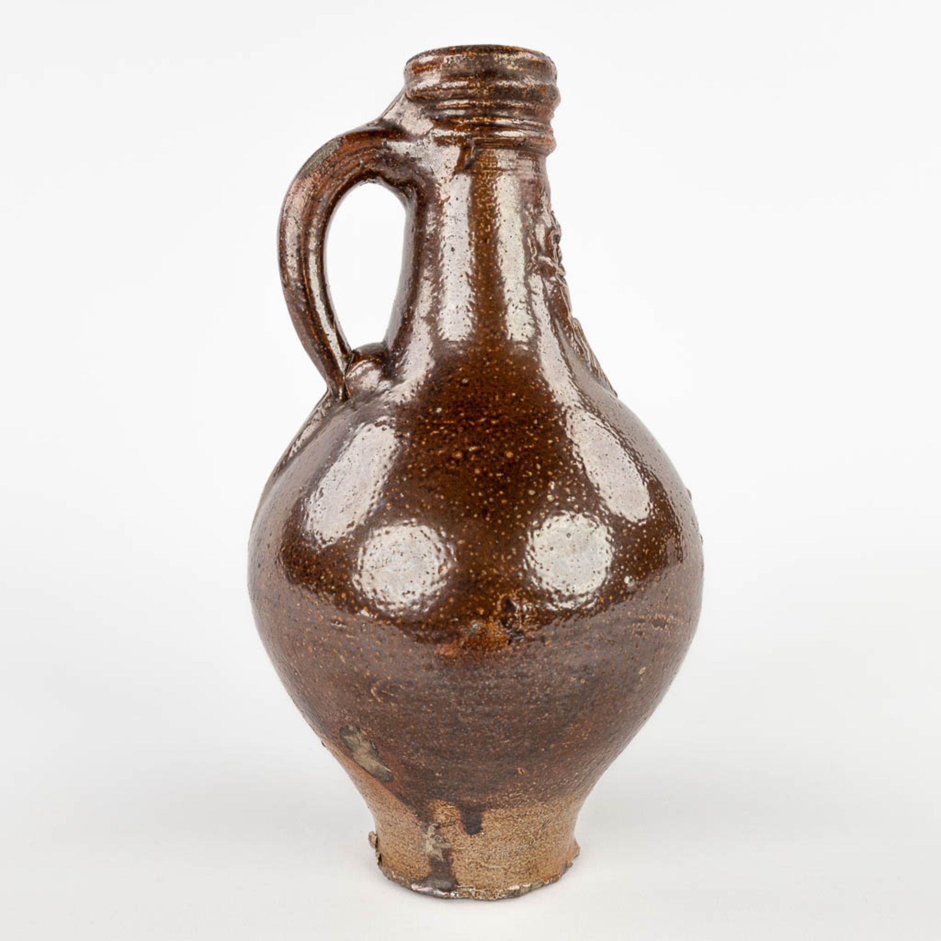 An antique Bartman jug with a single cartouche. 17th C. (H:22 x D:13,5 cm) - Image 7 of 14