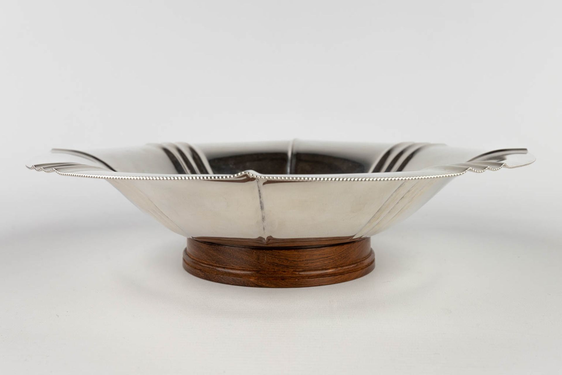 Wolfers Frères, a bowl on a table mirror, silver. Marked 835. Art Deco. (H:9,5 x D:40 cm) - Bild 14 aus 14