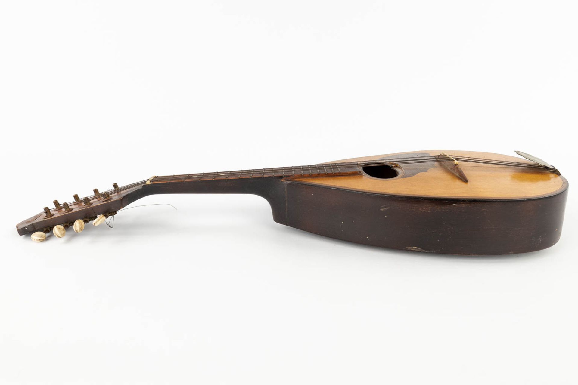 Two mandolines, of which one is marked Fratelli Umberto. (L:20 x W:60 x H:14 cm) - Image 18 of 20