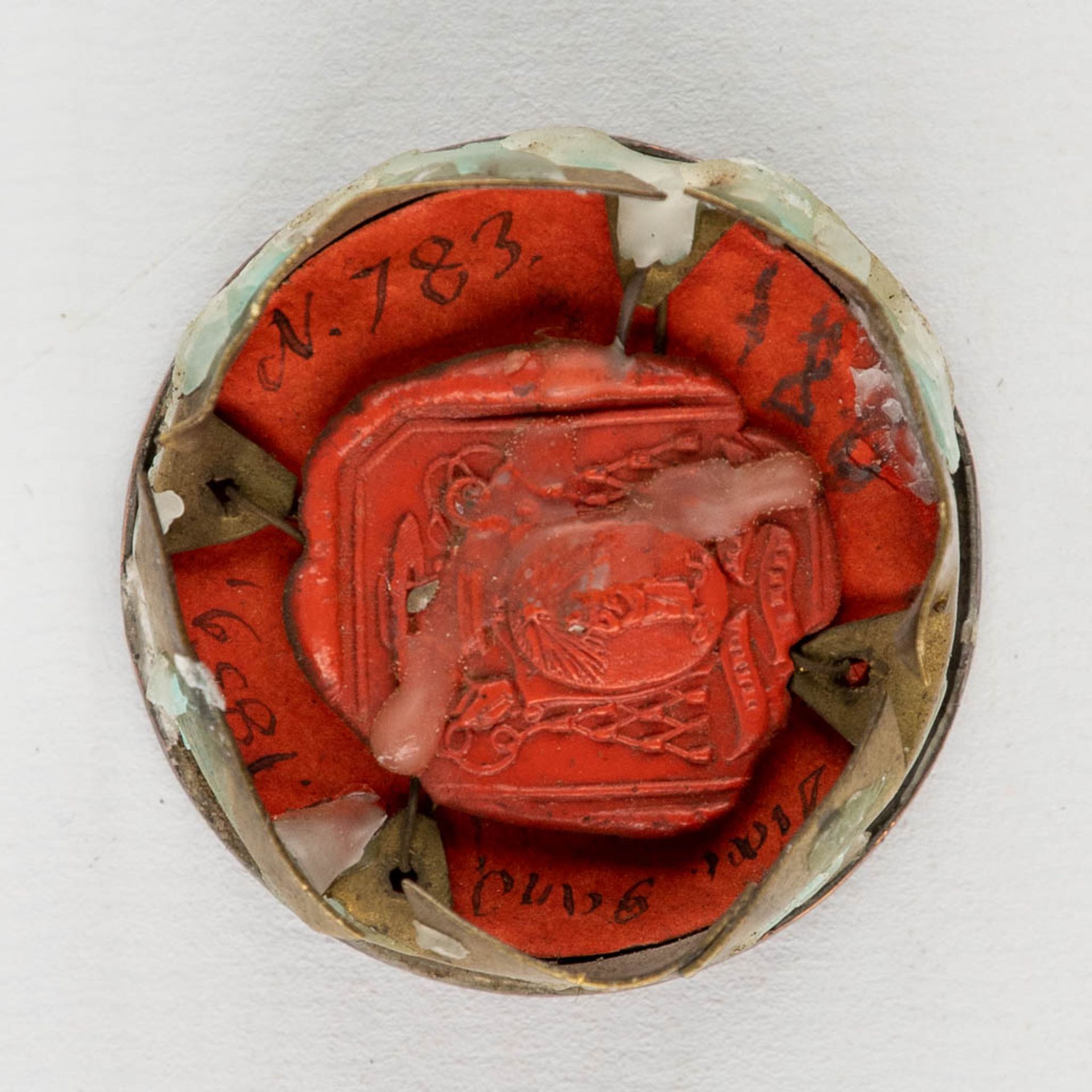 A sealed Theca with relic: De Linteo Sanguinolento que proecinctus fuit Salvador Mundi in SS Cruce ( - Image 6 of 6