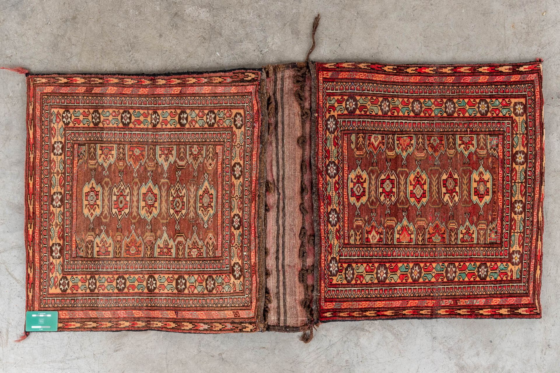 A carrying saddle bag for camels, hand-made. (L:74 x W:149 cm) - Image 2 of 10