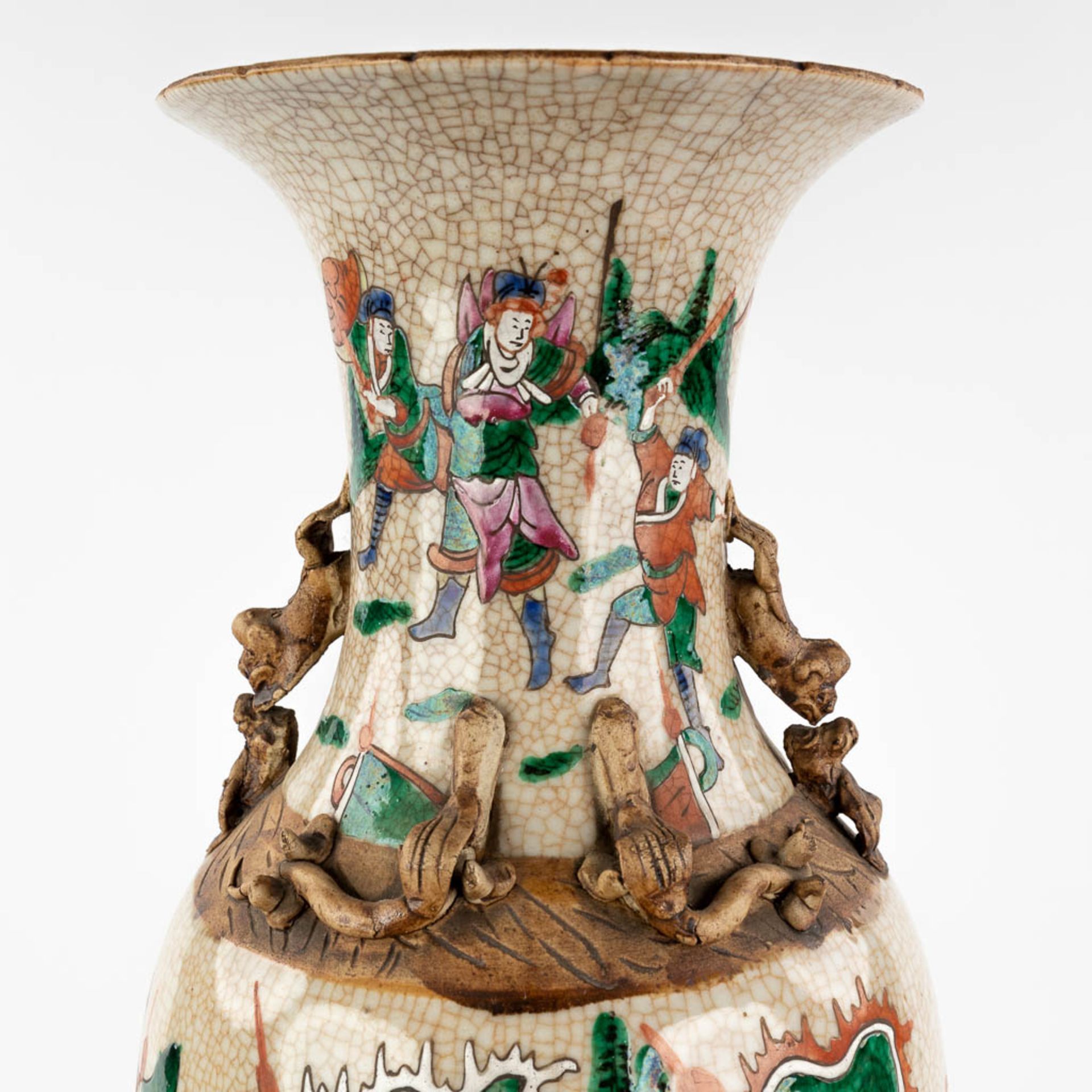 A large Chinese Nanking vase, added two smaller vases. 20th C. (H:58 x D:22 cm) - Image 11 of 25