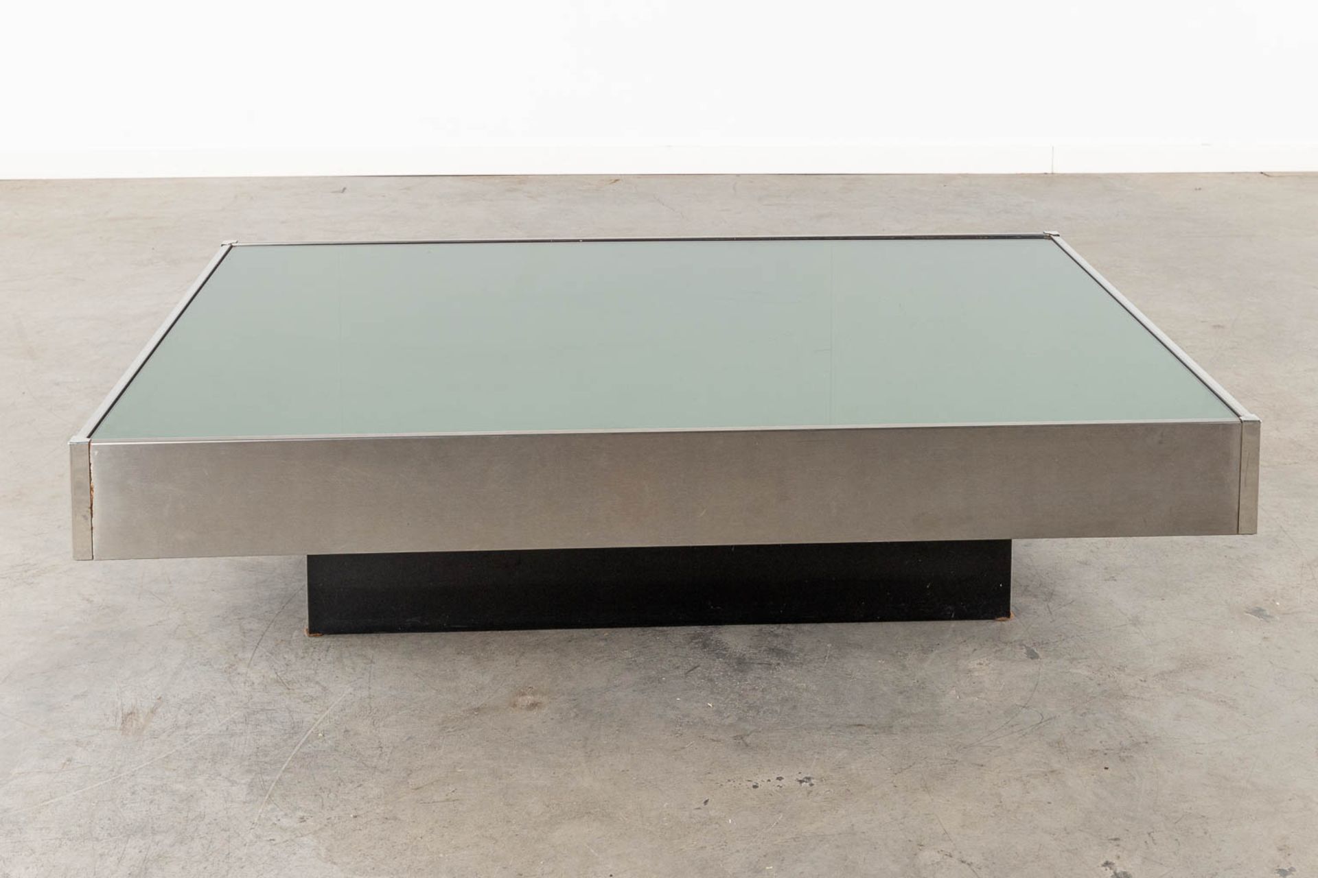 A coffee table, tinted glass and chrome, in the style of Willy Rizzo. (L:80 x W:120 x H:31 cm) - Image 5 of 10