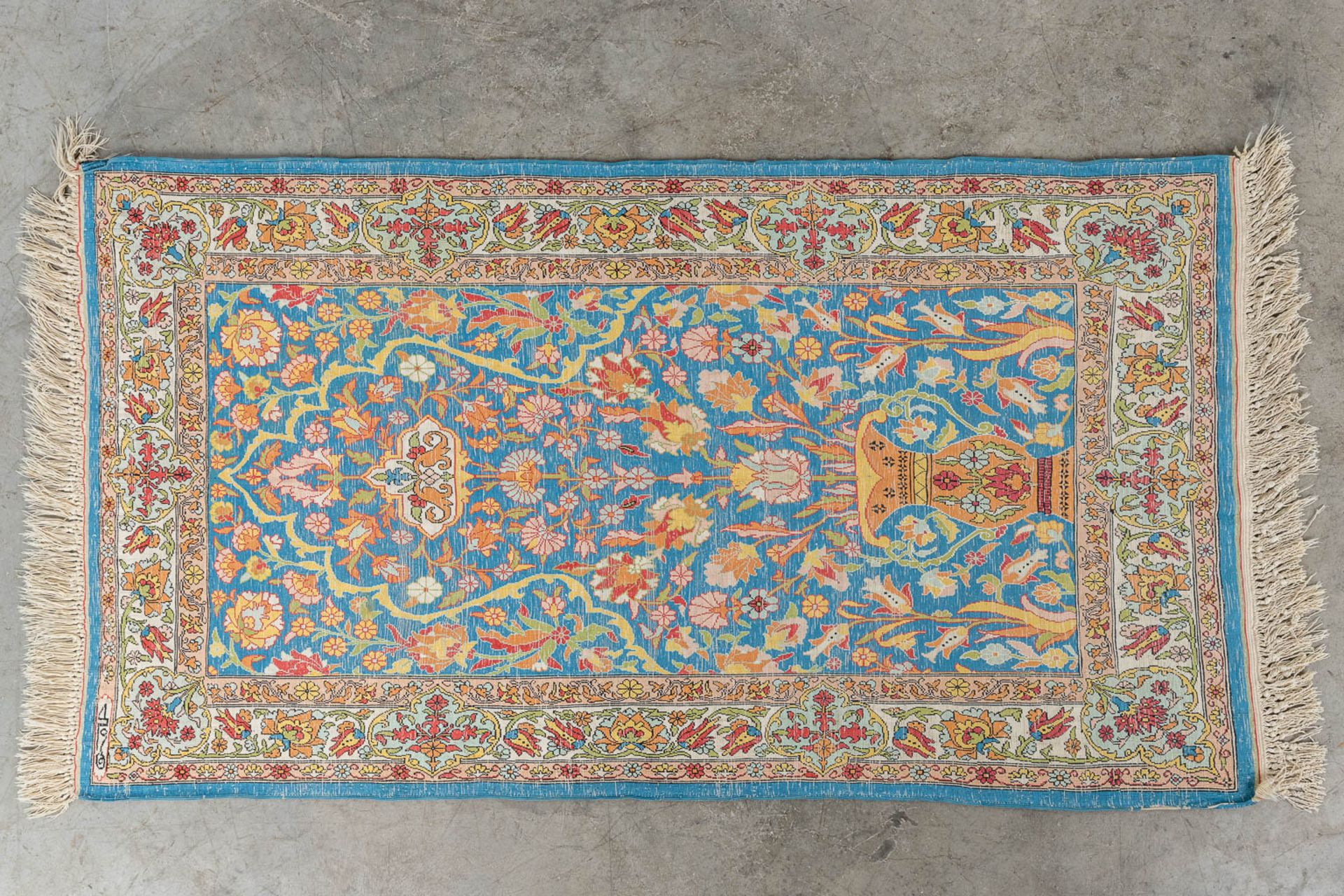 An Oriental hand-made carpet, Ghoum, Signed. (L:108 x W:60 cm) - Bild 9 aus 11