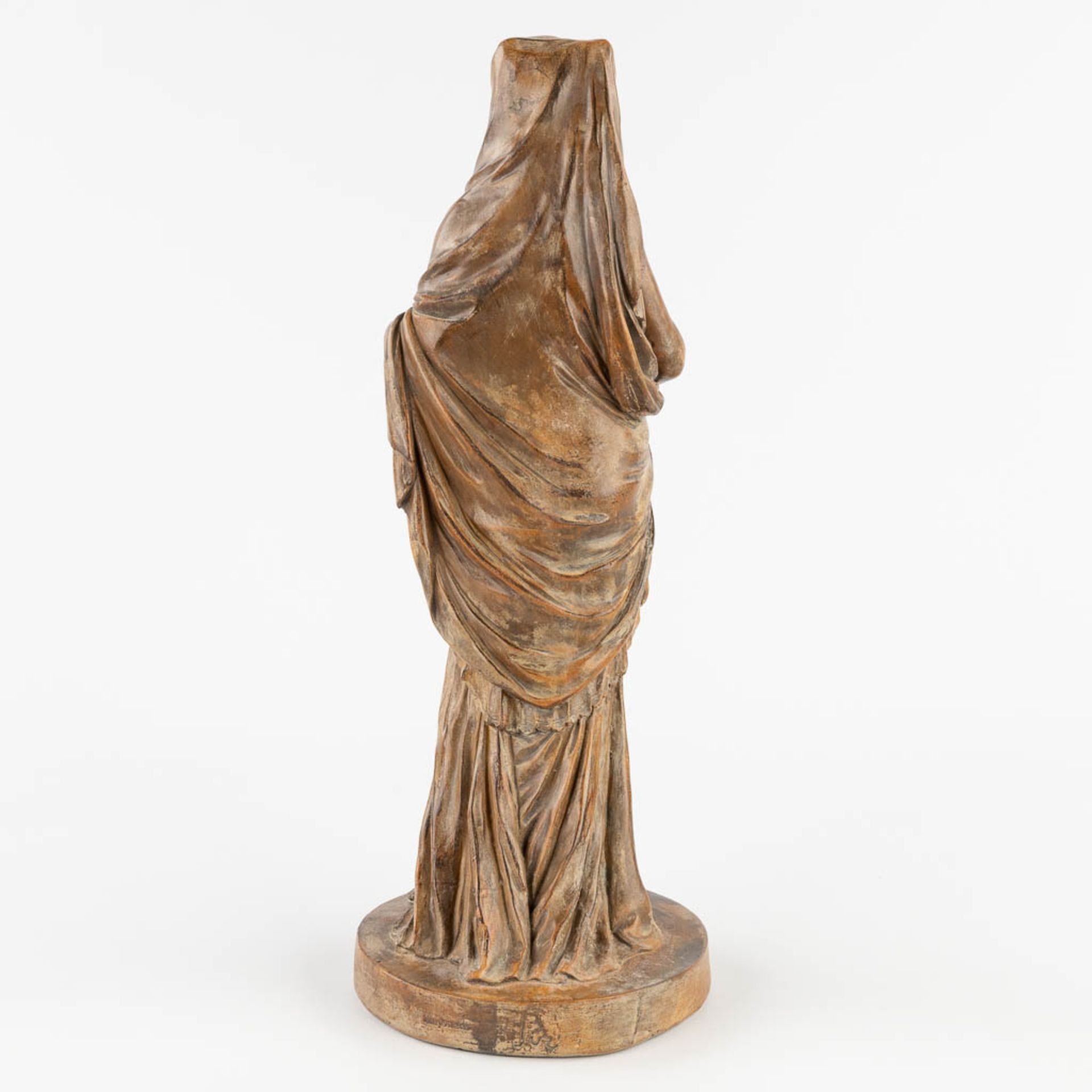 Alexis BURY (XX) 'Greek Lady' sculpture in Terracotta. (H:36 x D:13 cm) - Image 5 of 12