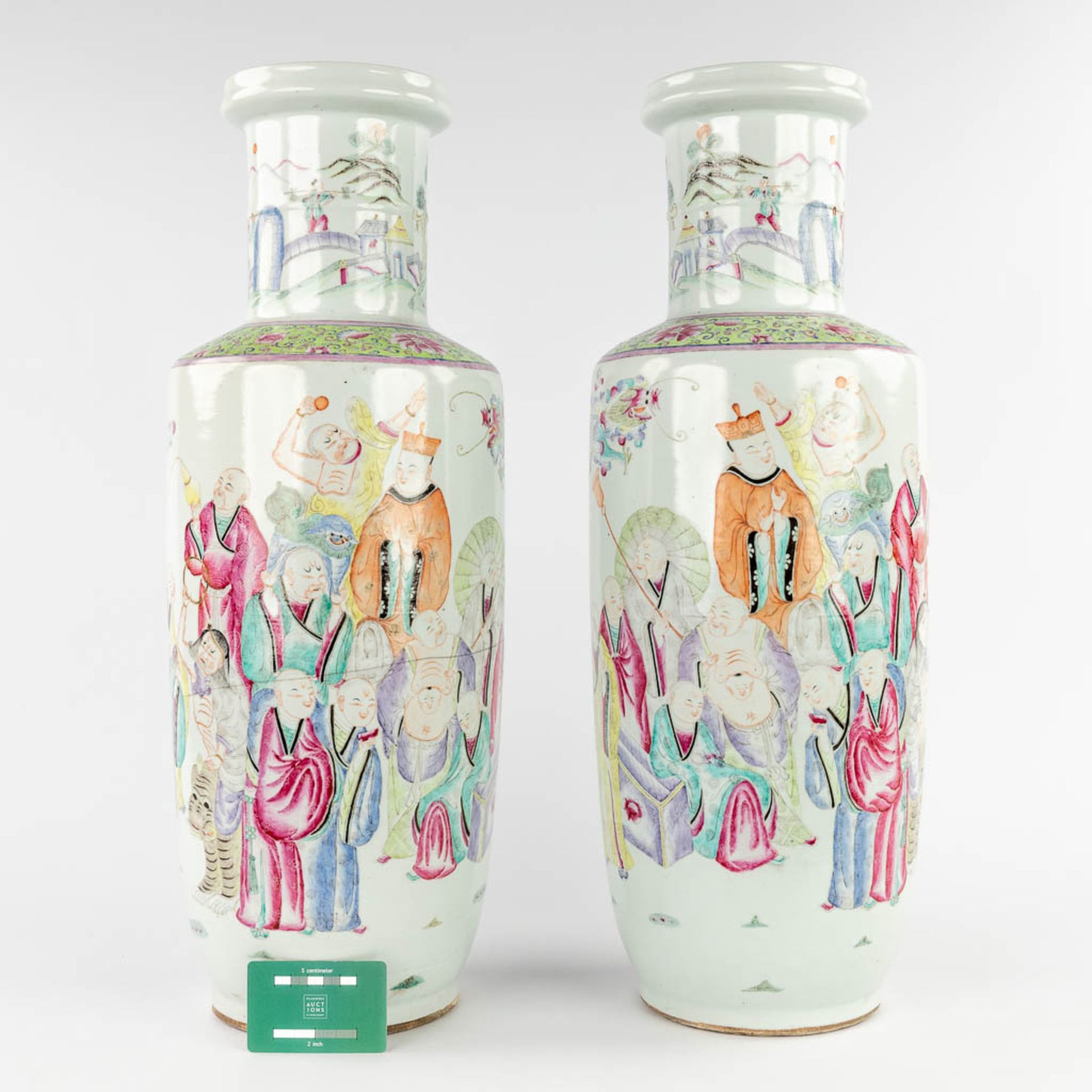 A pair of Chinese Famille Rose vases, decorated with wise men. 19th/20th C. (H:61 x D:21 cm) - Image 2 of 18