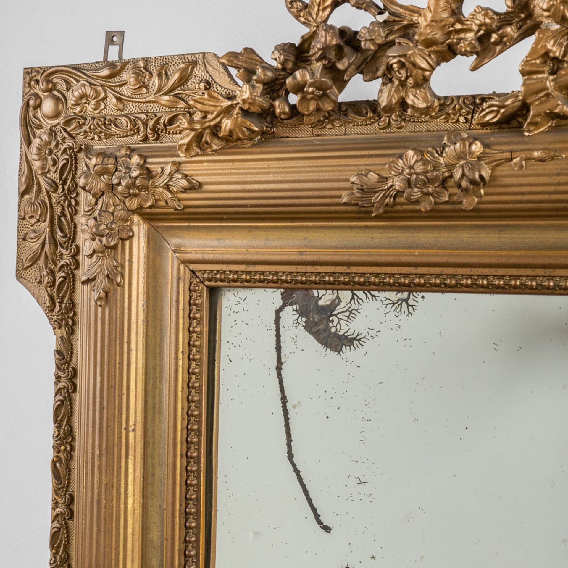 A mirror, decorated with stucco in Louis XVI style. (W:85 x H:125 cm) - Bild 5 aus 11