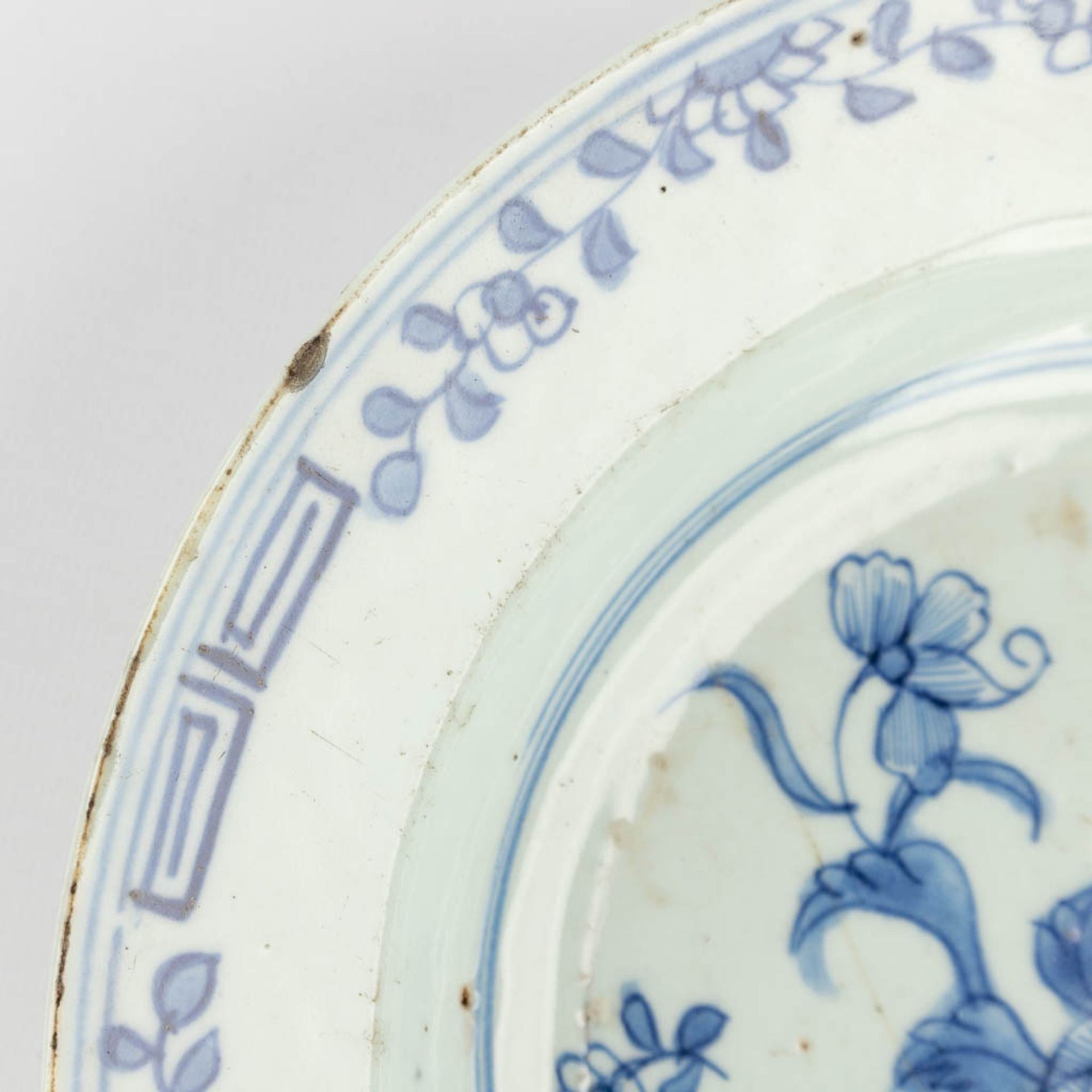 Nine Chinese blue-white decor, of which one has a silver holder. 19th/20th C. (D:23,5 cm) - Image 9 of 16