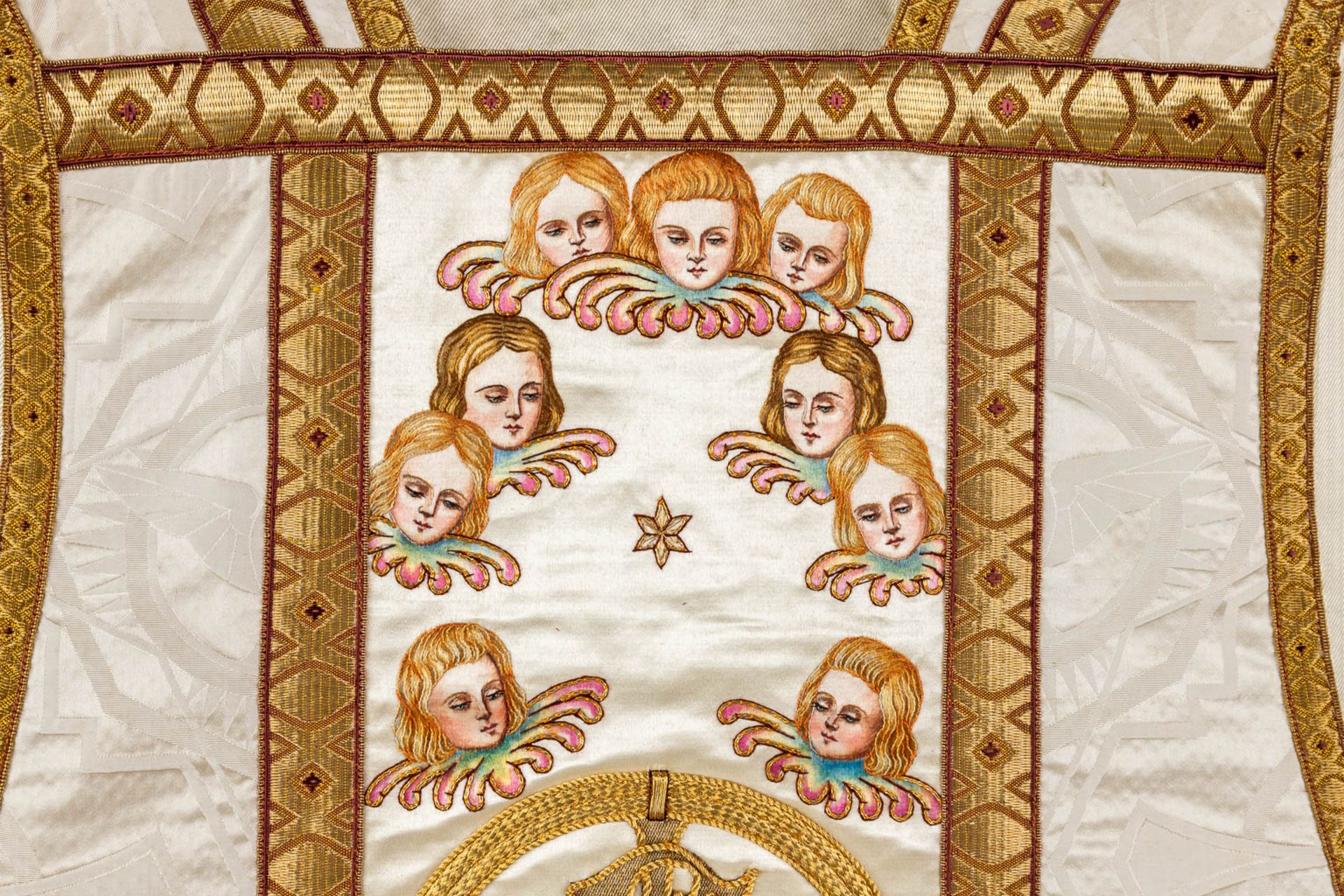 A set of Lithurgical Robes and accessories. Thick gold thread and embroideries. - Image 8 of 40