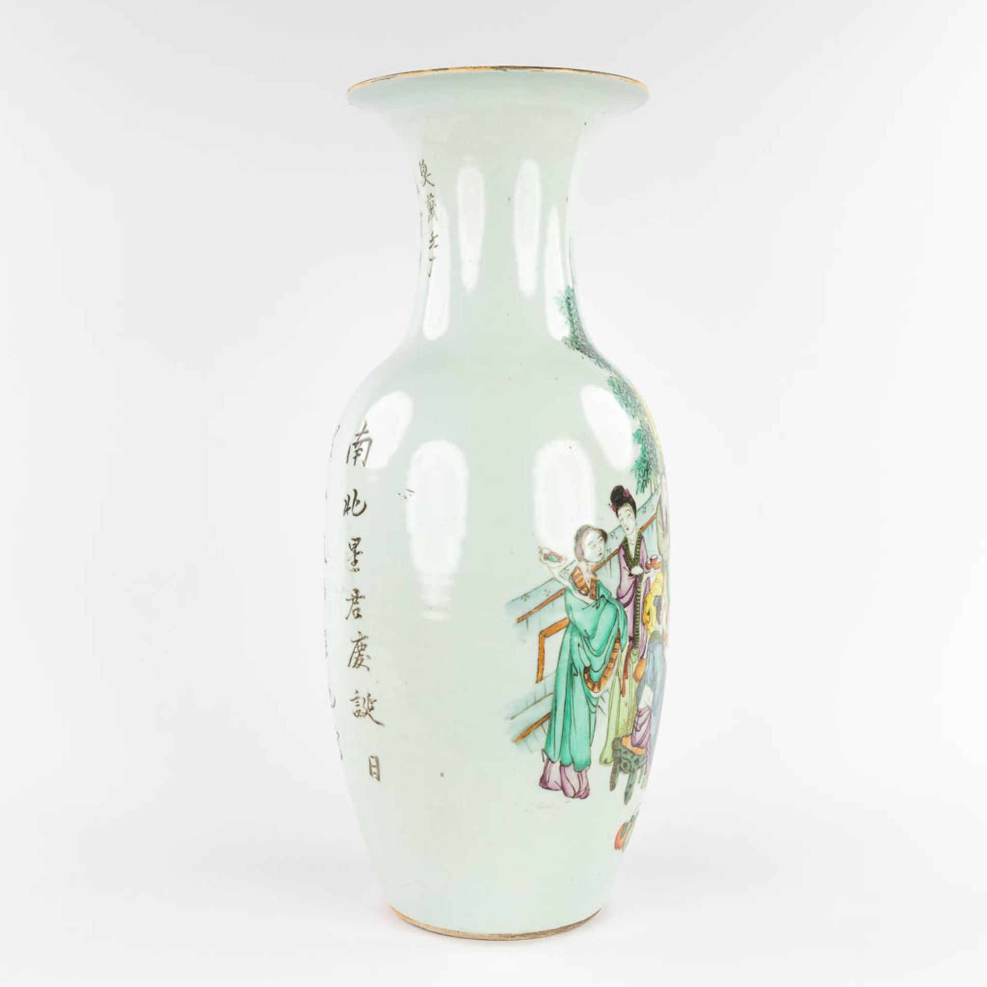 A Chinese vase, decorated with ladies and an emperor. 19th/20th C. (H:57 x D:23 cm) - Image 4 of 14