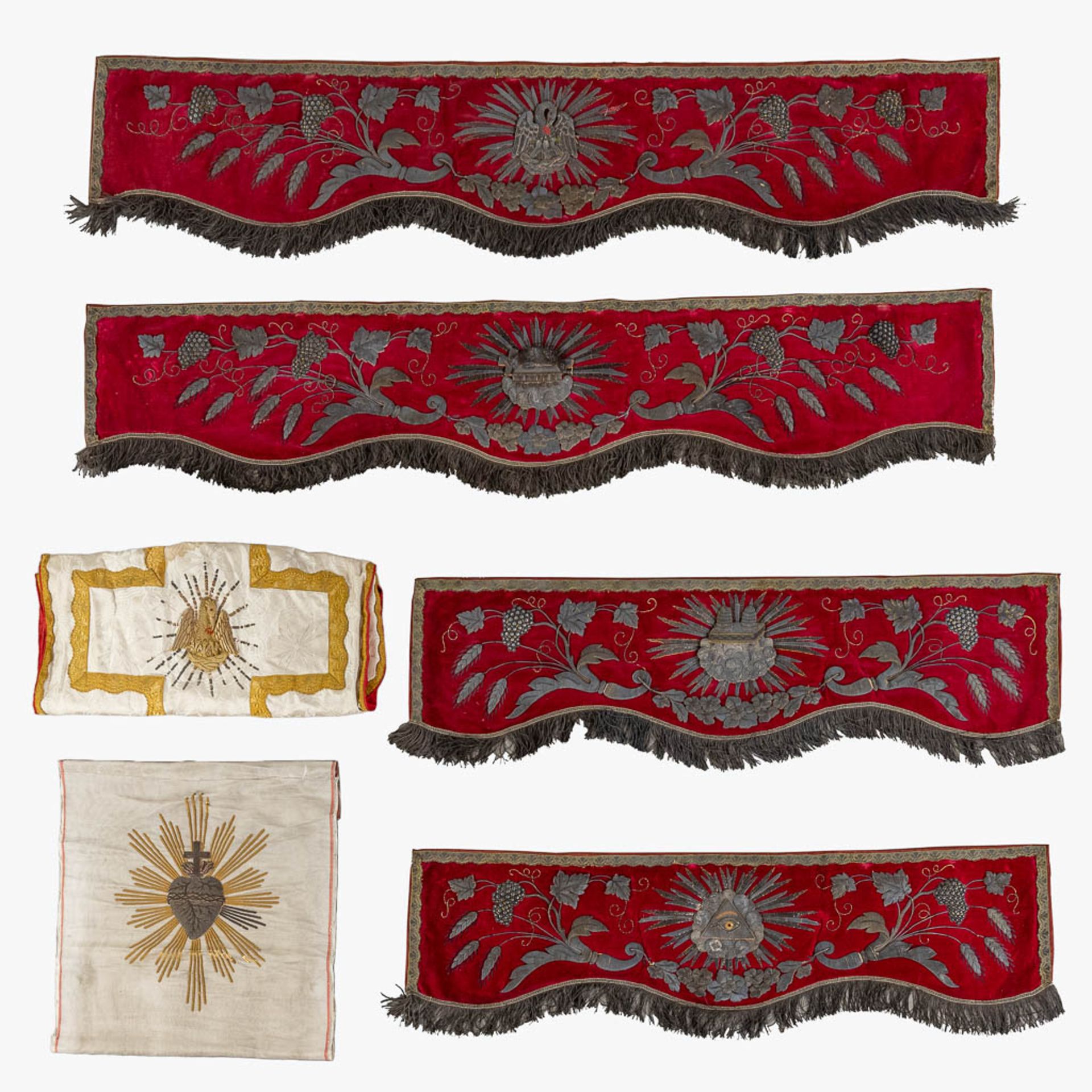 4 embroidered altar pieces, a Roman Chasuble and Chalice Veil, thick gold and silver thread embroide