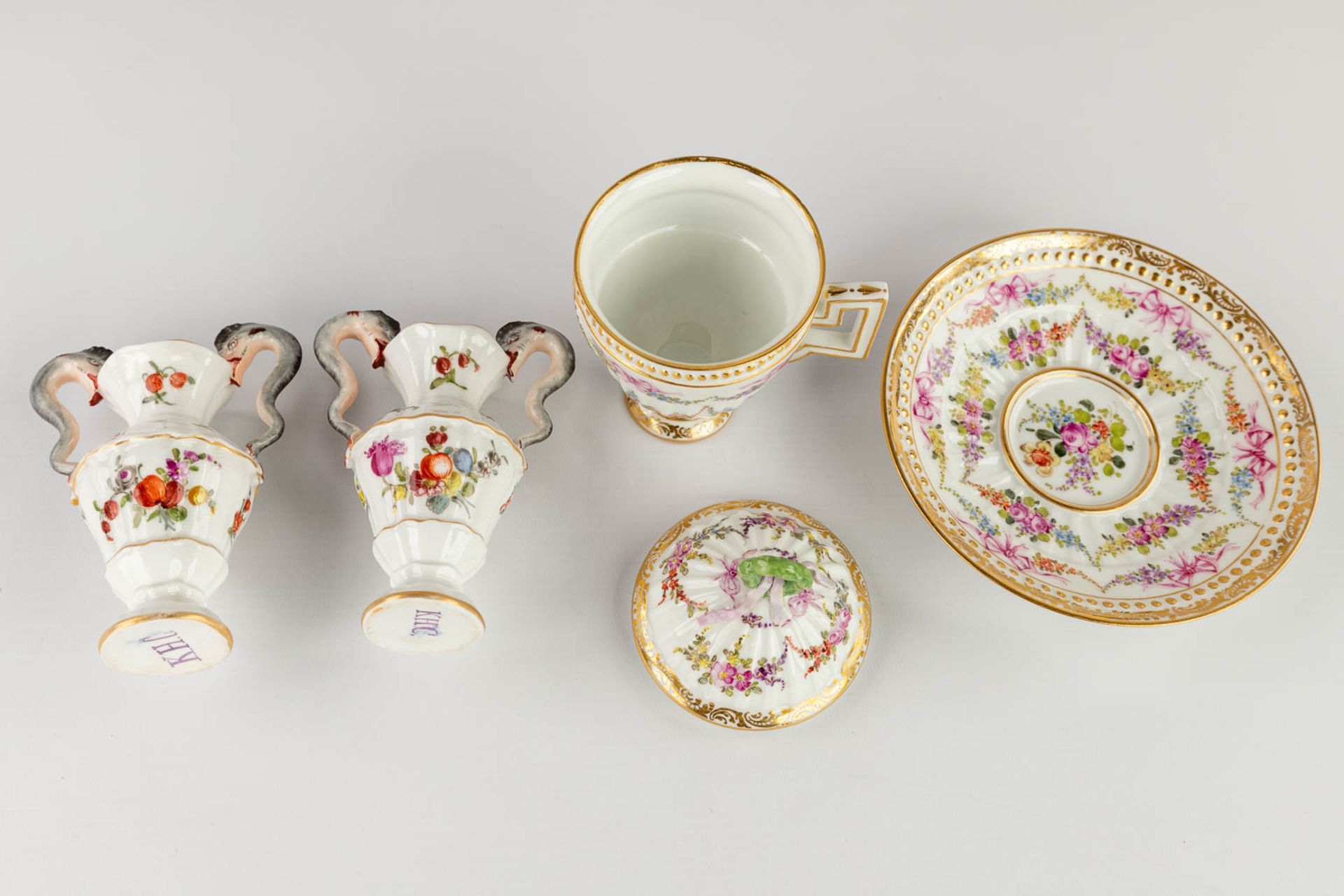 A large collection of porcelain items and table accessories of multiple marks. 19th and 20th C. (H:2 - Image 21 of 36