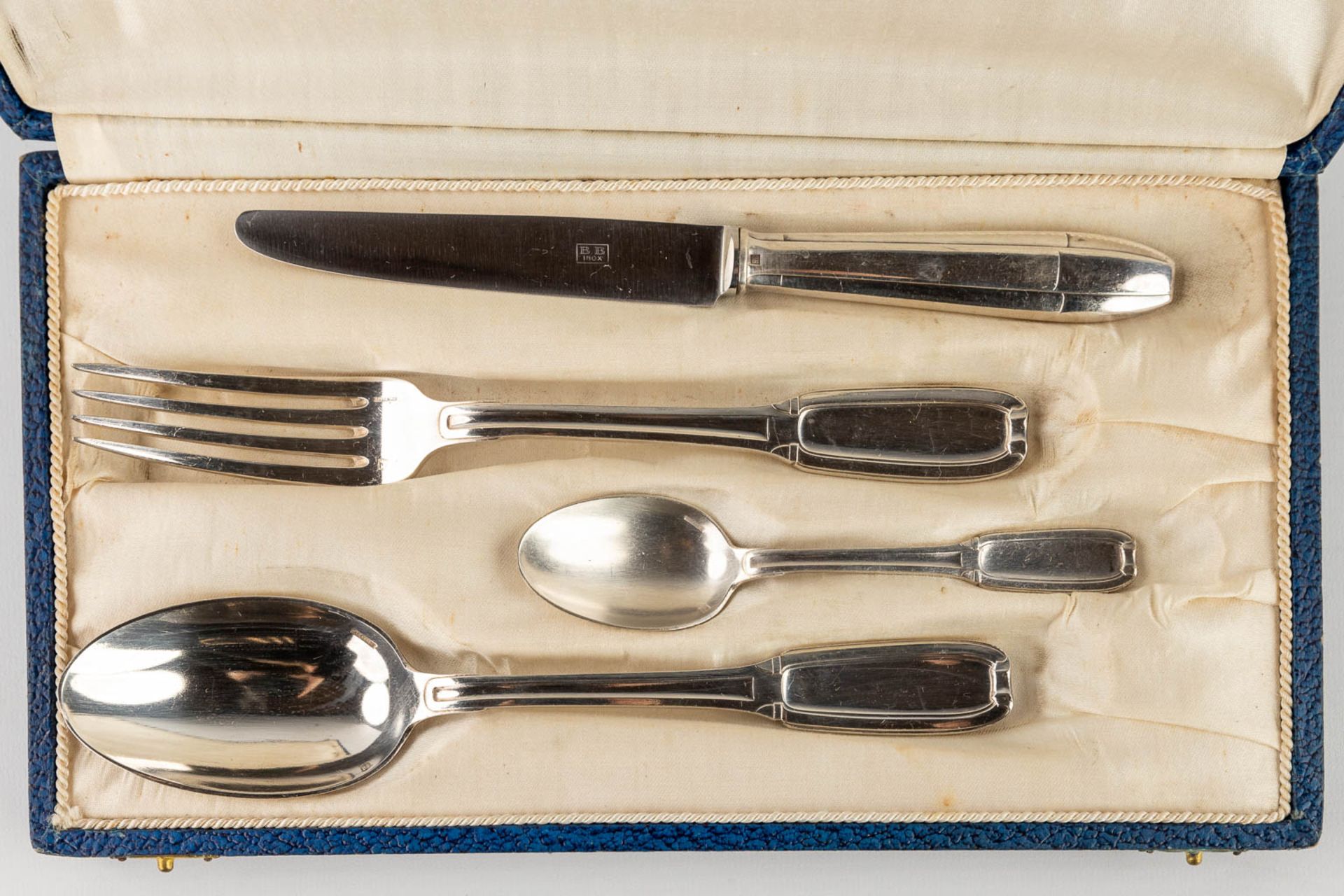 Two Ecrins with silver spoons, added 1 Ecrin with pieces of silver-plated cutlery marked Boulinger. - Image 3 of 18