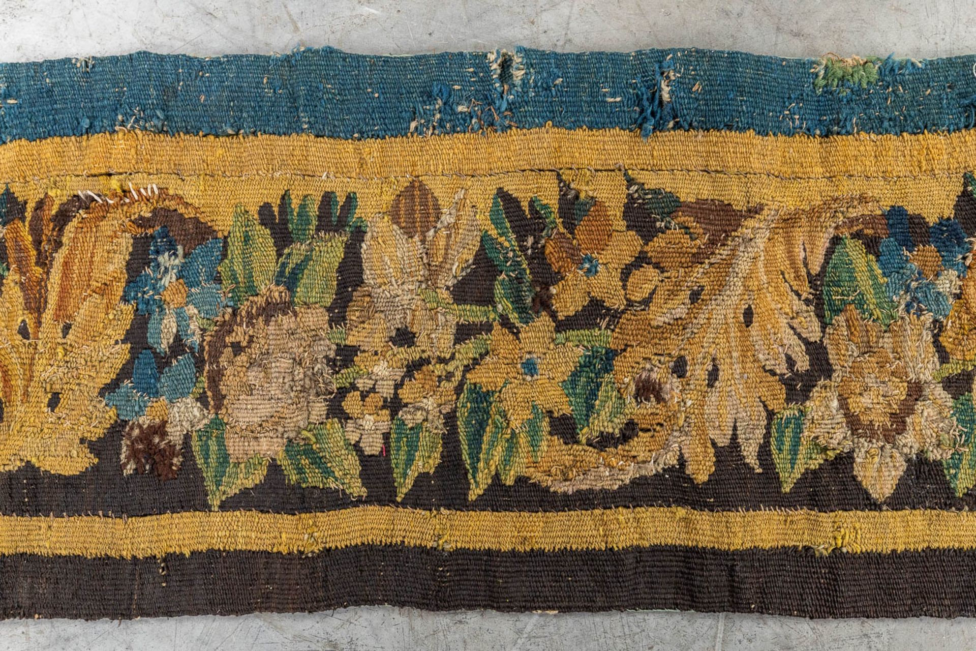 Two antique pieces of textile, 17th and 19th C. (L:240 x W:32 cm) - Image 5 of 10