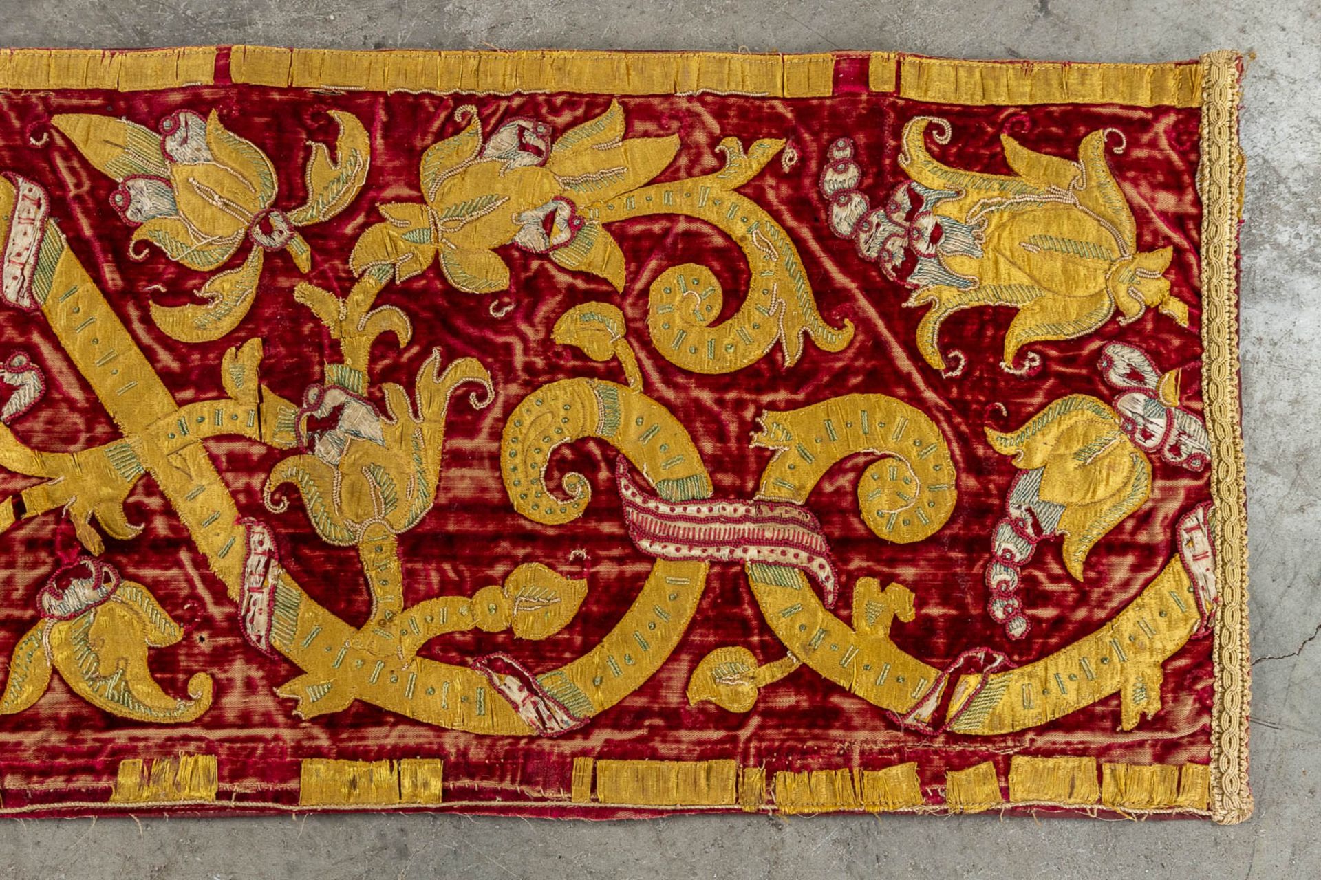 Two antique pieces of textile, 17th and 19th C. (L:240 x W:32 cm) - Image 8 of 10