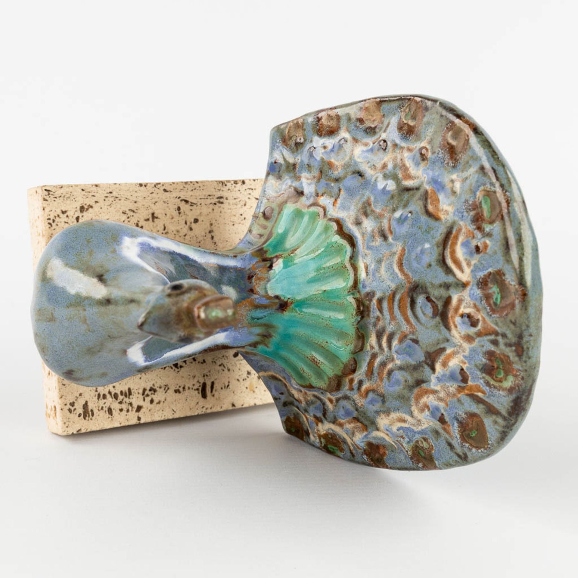 Rogier VANDEWEGHE (1923-2020) 'Peacock' glazed ceramics. (L:14 x W:14 x H:19 cm) - Image 8 of 11