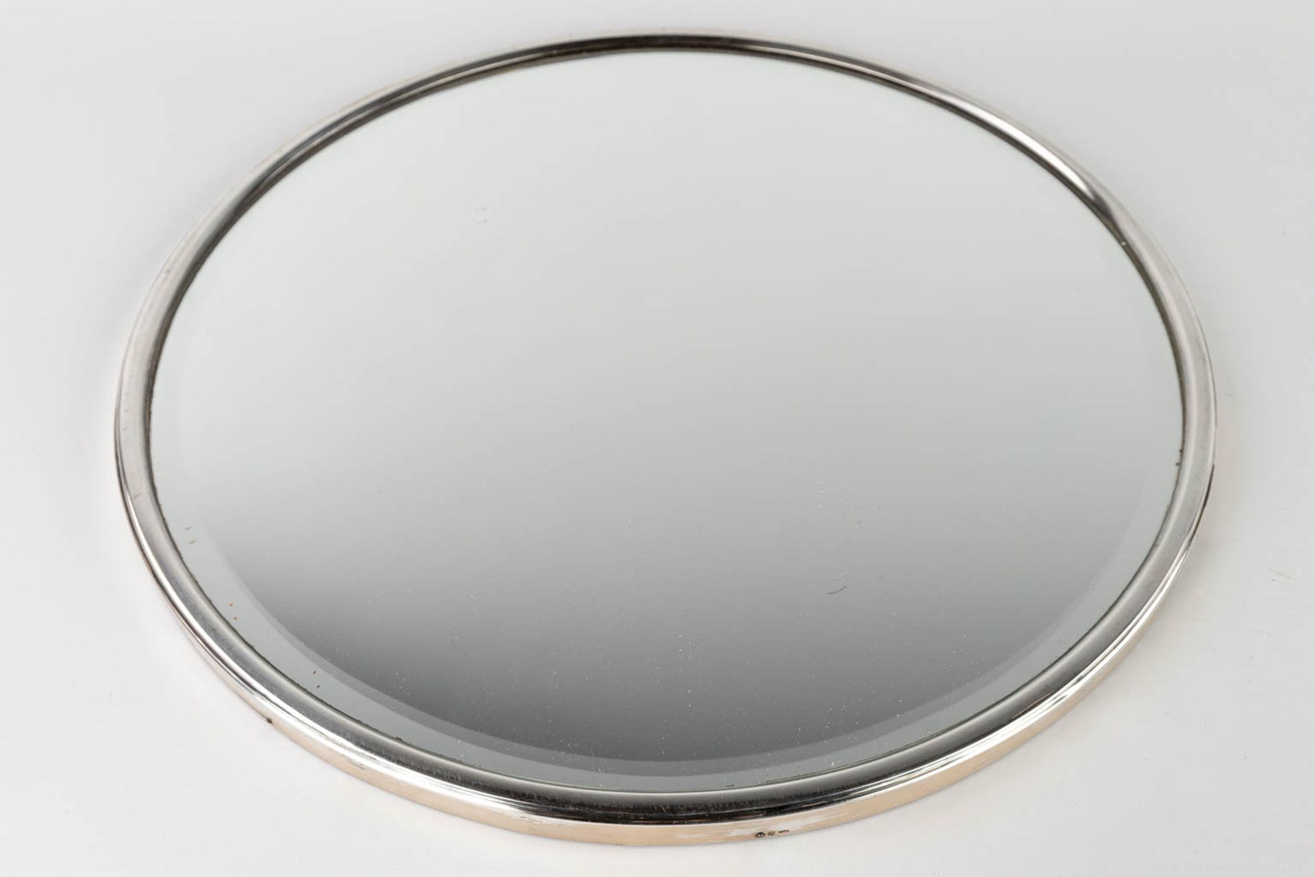 Wolfers Frères, a bowl on a table mirror, silver. Marked 835. Art Deco. (H:9,5 x D:40 cm) - Bild 4 aus 14