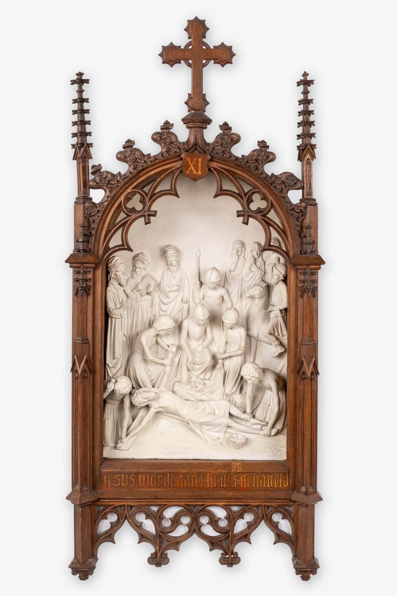 An extensive 14-piece 'Stations Of The Cross', plaster with gothic revival, wood-sculptured frames. - Image 23 of 30